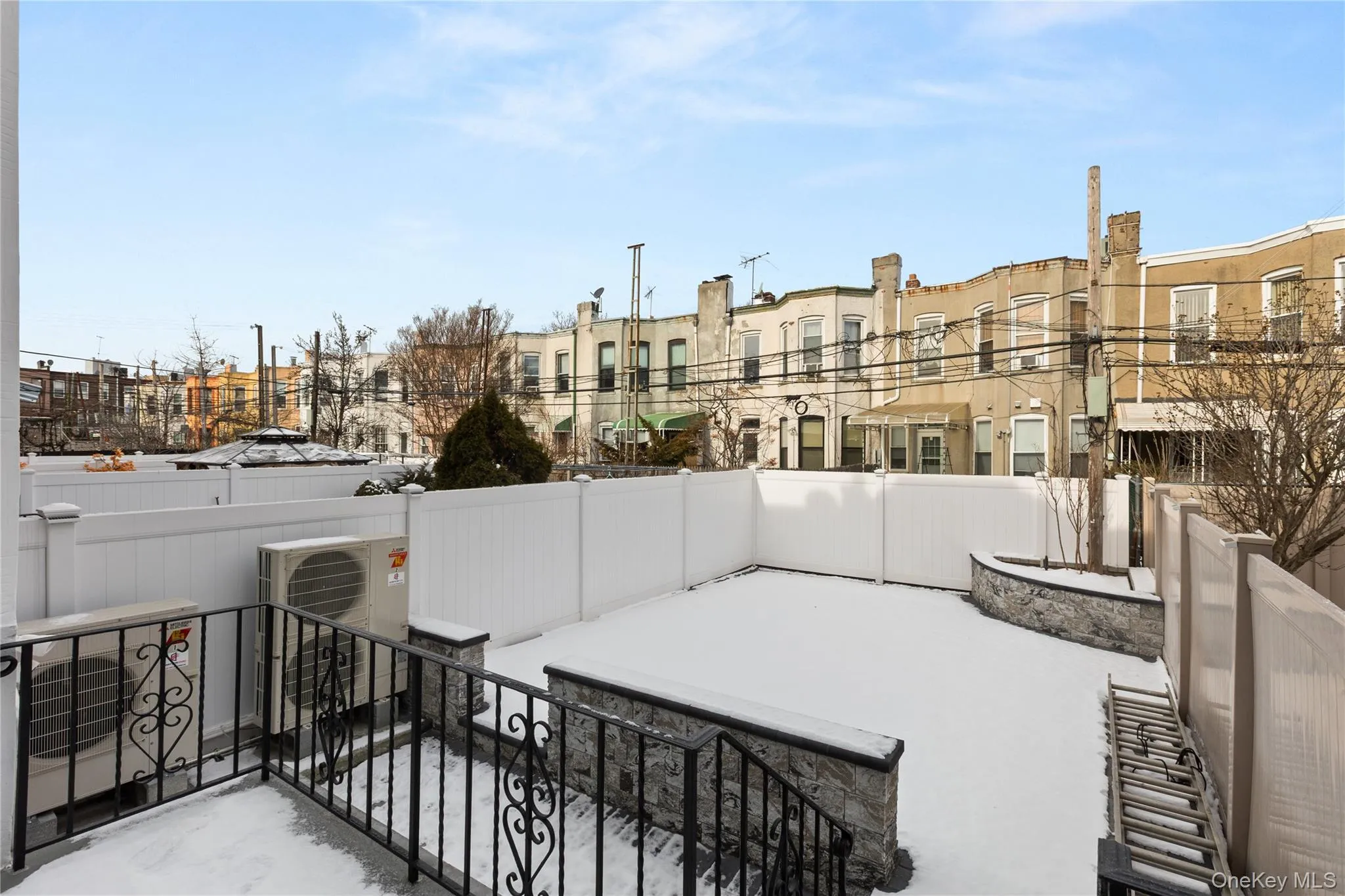 6133 Palmetto Street, New York, NY, 2 Bedrooms Bedrooms, 5 Rooms Rooms,1 BathroomBathrooms,Residential Lease,Idx,Palmetto,0,952918 6133 Palmetto Street, New York, NY, 2 Bedrooms Bedrooms, 5 Rooms Rooms,1 BathroomBathrooms,Residential Lease,Idx,Palmetto,0,952918
