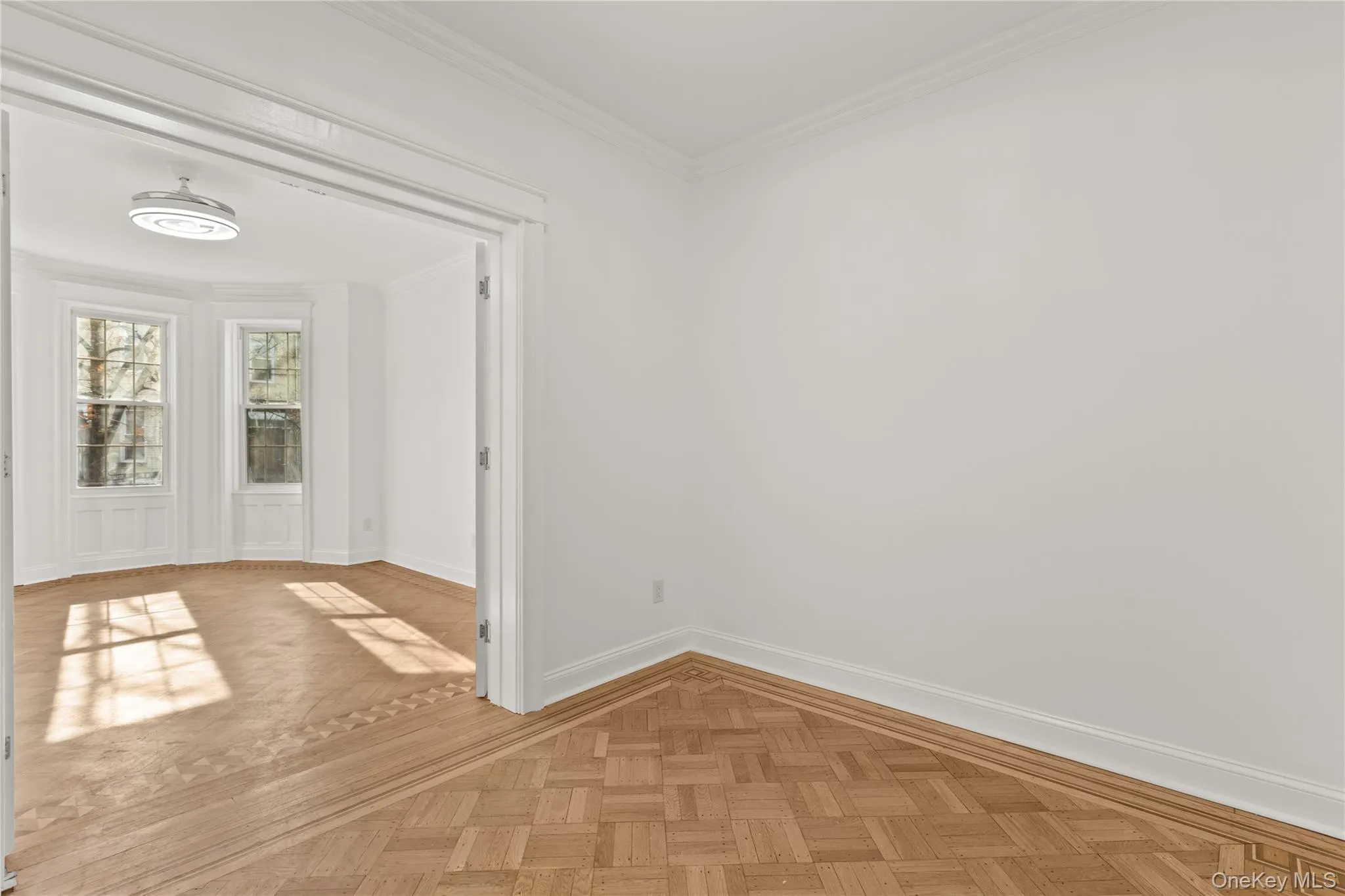 6133 Palmetto Street, New York, NY, 2 Bedrooms Bedrooms, 5 Rooms Rooms,1 BathroomBathrooms,Residential Lease,Idx,Palmetto,0,952918 6133 Palmetto Street, New York, NY, 2 Bedrooms Bedrooms, 5 Rooms Rooms,1 BathroomBathrooms,Residential Lease,Idx,Palmetto,0,952918