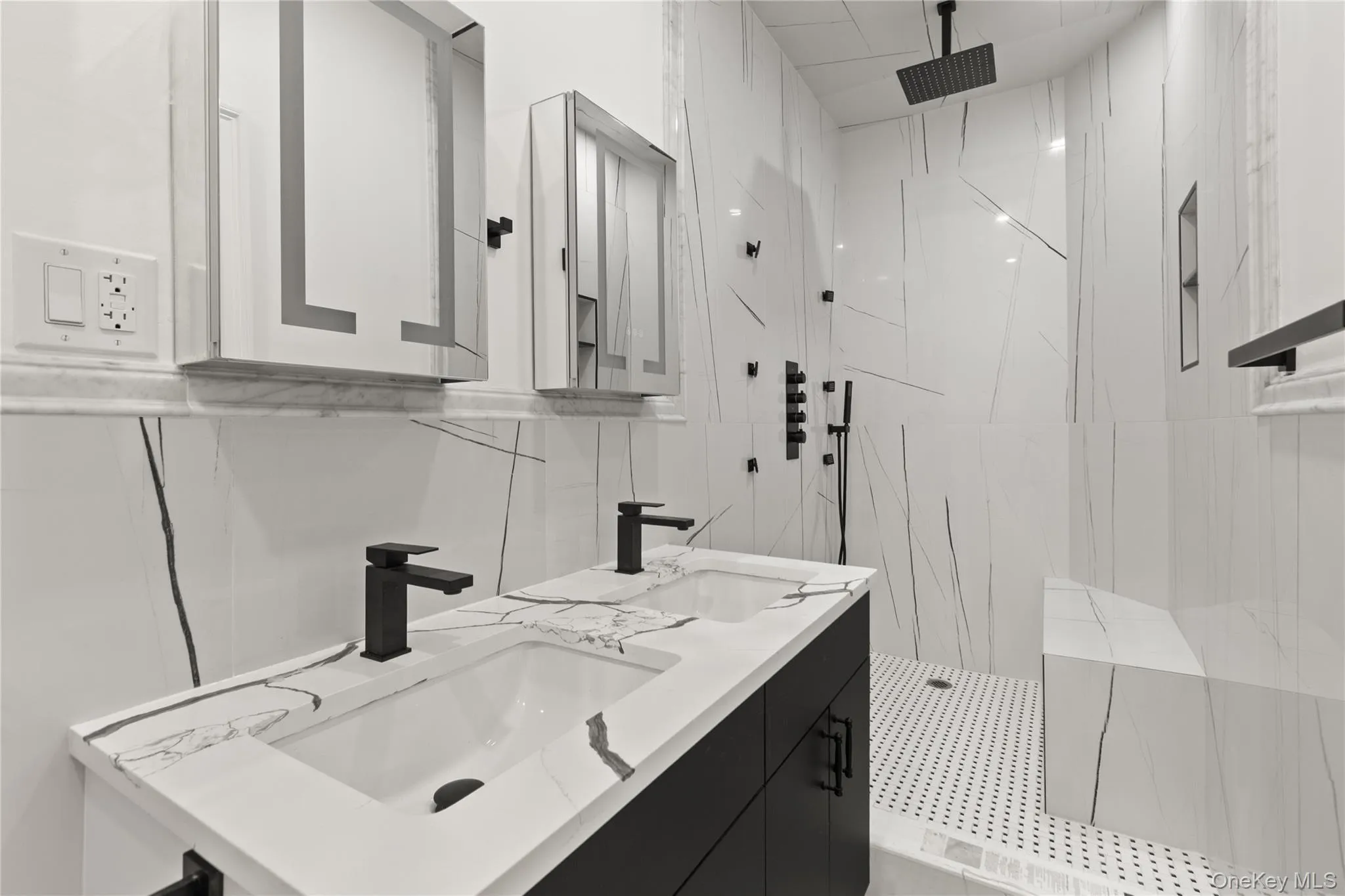 6133 Palmetto Street, New York, NY, 2 Bedrooms Bedrooms, 5 Rooms Rooms,1 BathroomBathrooms,Residential Lease,Idx,Palmetto,0,952918 6133 Palmetto Street, New York, NY, 2 Bedrooms Bedrooms, 5 Rooms Rooms,1 BathroomBathrooms,Residential Lease,Idx,Palmetto,0,952918