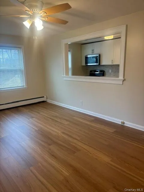 48 Reservoir Avenue, Huntington, NY, 2 Bedrooms Bedrooms, 4 Rooms Rooms,1 BathroomBathrooms,Residential Lease,Idx,Reservoir,0,952923 48 Reservoir Avenue, Huntington, NY, 2 Bedrooms Bedrooms, 4 Rooms Rooms,1 BathroomBathrooms,Residential Lease,Idx,Reservoir,0,952923