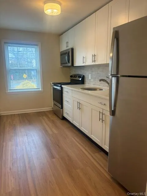 48 Reservoir Avenue, Huntington, NY, 2 Bedrooms Bedrooms, 4 Rooms Rooms,1 BathroomBathrooms,Residential Lease,Idx,Reservoir,0,952923 48 Reservoir Avenue, Huntington, NY, 2 Bedrooms Bedrooms, 4 Rooms Rooms,1 BathroomBathrooms,Residential Lease,Idx,Reservoir,0,952923