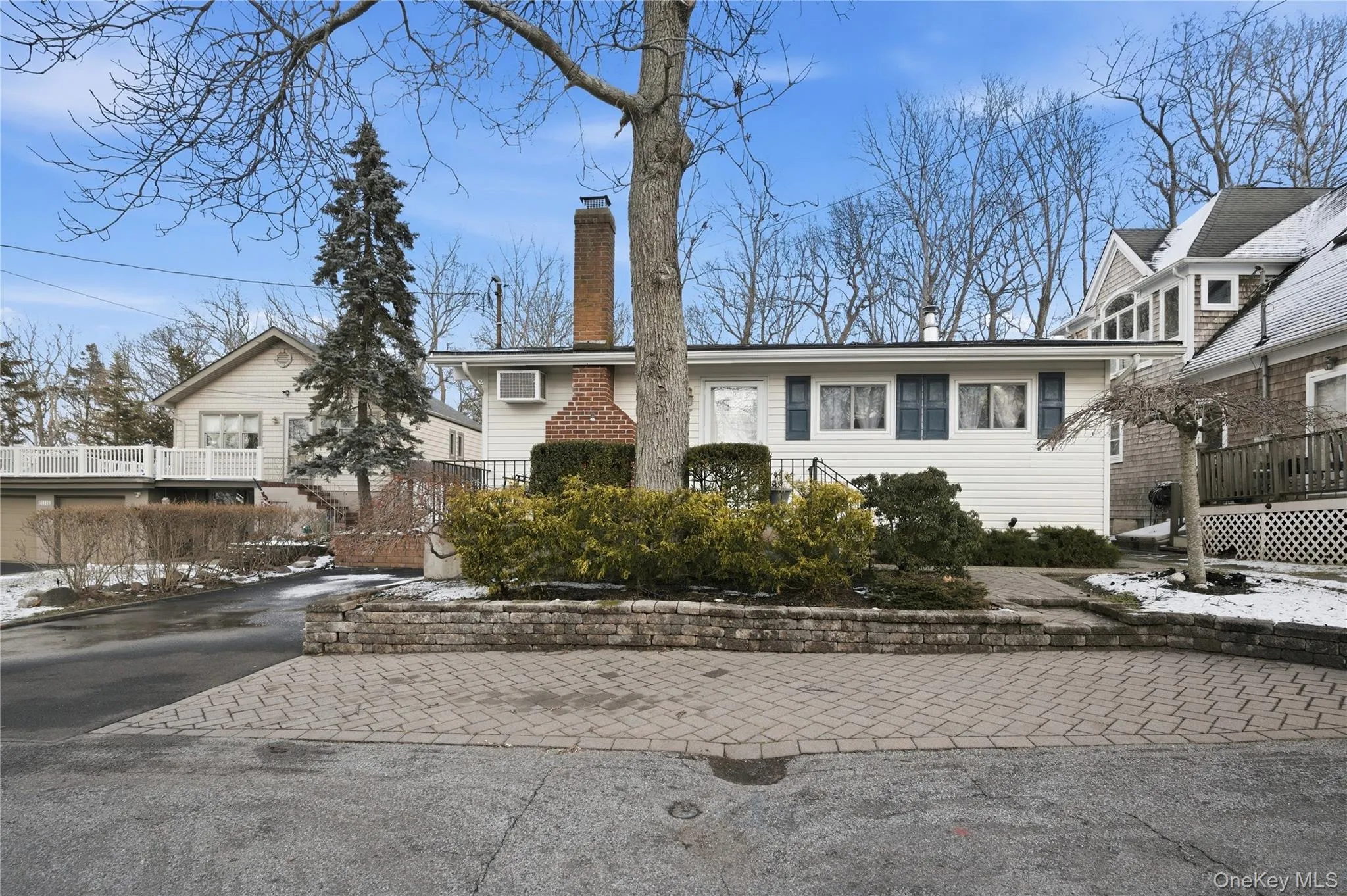 36 Oak Lane, Riverhead, NY, 3 Bedrooms Bedrooms, 5 Rooms Rooms,1 BathroomBathrooms,Residential,For Rent,Oak,0,952927 36 Oak Lane, Riverhead, NY, 3 Bedrooms Bedrooms, 5 Rooms Rooms,1 BathroomBathrooms,Residential,For Rent,Oak,0,952927
