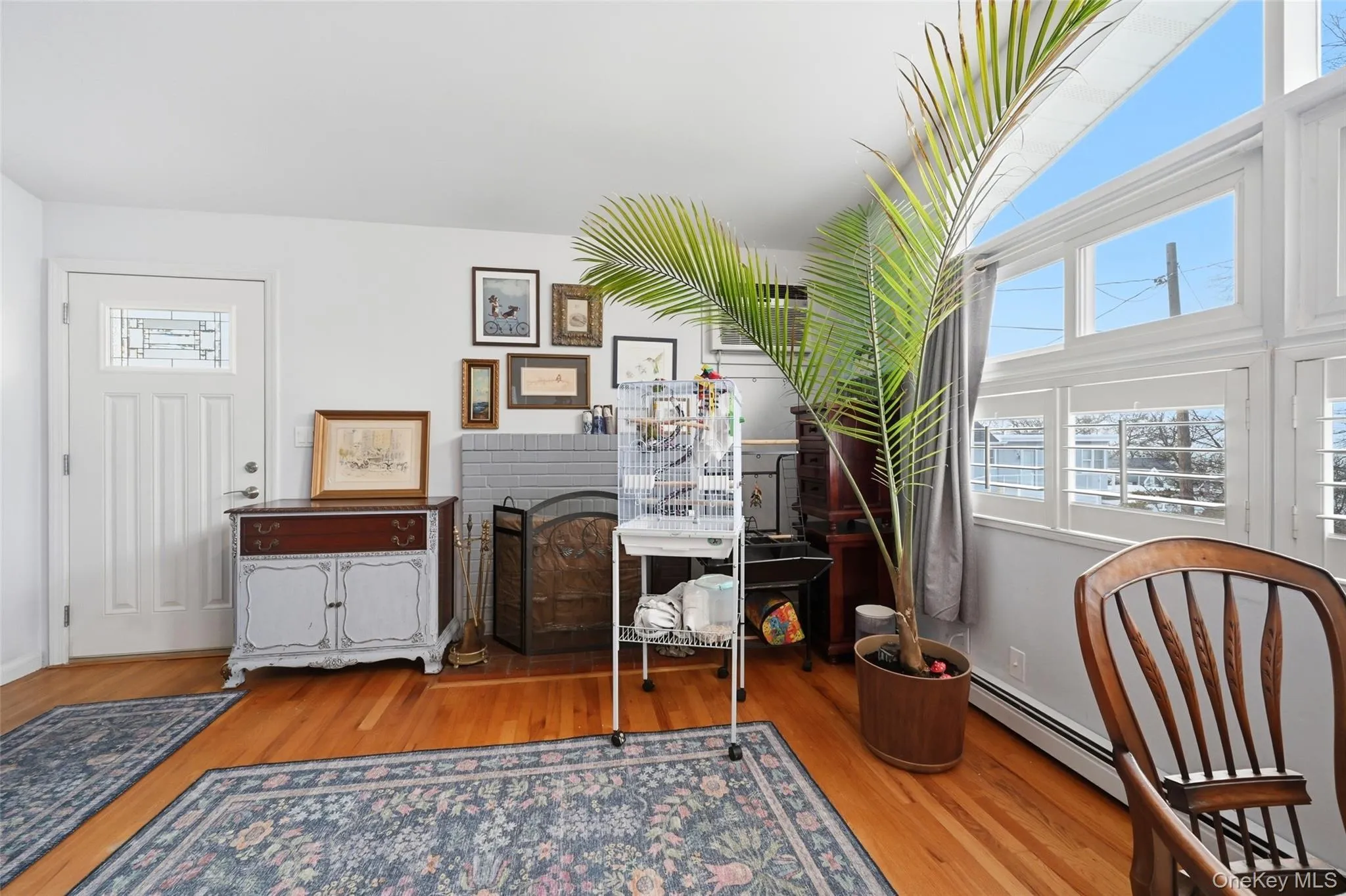 36 Oak Lane, Riverhead, NY, 3 Bedrooms Bedrooms, 5 Rooms Rooms,1 BathroomBathrooms,Residential,For Rent,Oak,0,952927 36 Oak Lane, Riverhead, NY, 3 Bedrooms Bedrooms, 5 Rooms Rooms,1 BathroomBathrooms,Residential,For Rent,Oak,0,952927