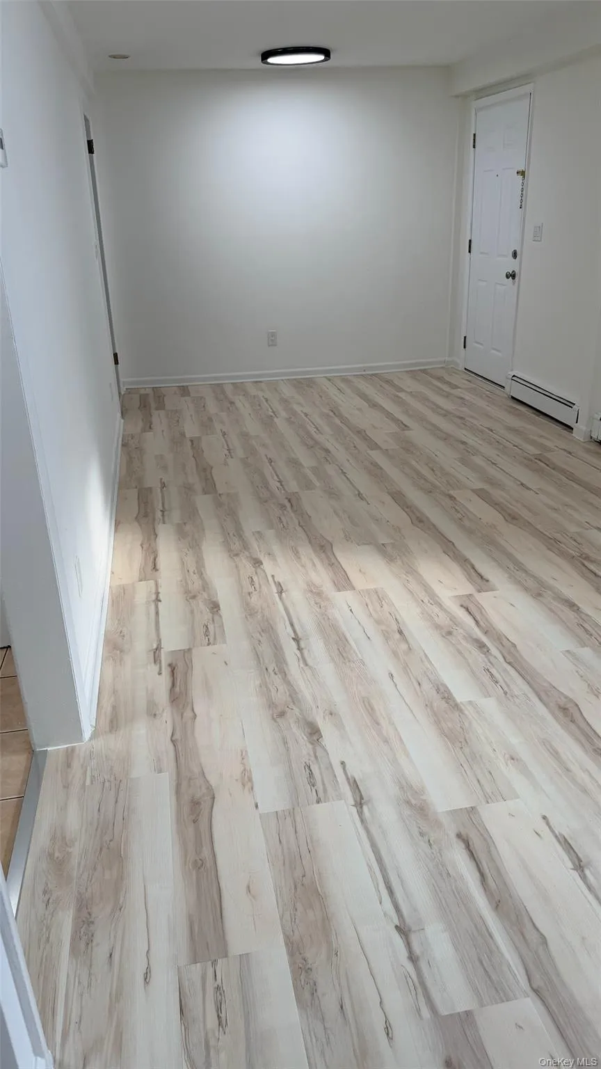 35 Washington Avenue North, White Plains, NY, 2 Bedrooms Bedrooms, 3 Rooms Rooms,1 BathroomBathrooms,Residential Lease,For Rent,Washington Avenue North,0,952930 35 Washington Avenue North, White Plains, NY, 2 Bedrooms Bedrooms, 3 Rooms Rooms,1 BathroomBathrooms,Residential Lease,For Rent,Washington Avenue North,0,952930