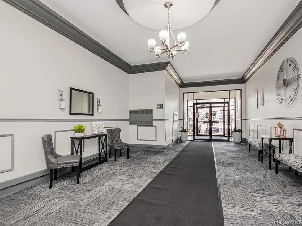 Welcoming lobby. Welcoming lobby.