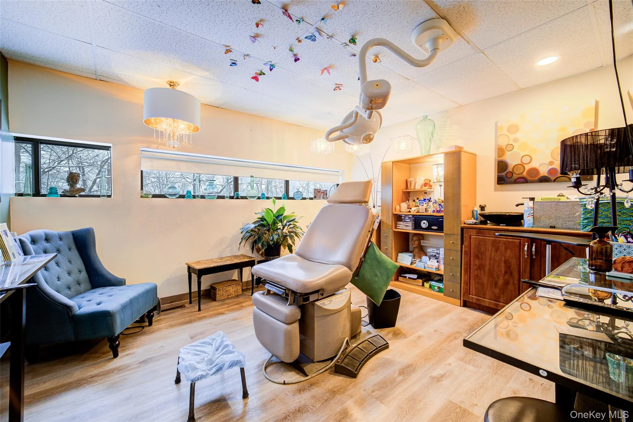 2nd Fl Unit: Present condition 2nd Fl Unit: Present condition