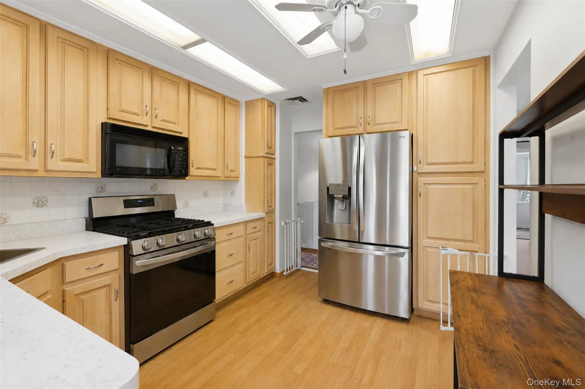 31 Top O Hill Road, Wappinger, NY, 3 Bedrooms Bedrooms, 9 Rooms Rooms,1 BathroomBathrooms,Residential,For Rent,Top O Hill,0,952965 31 Top O Hill Road, Wappinger, NY, 3 Bedrooms Bedrooms, 9 Rooms Rooms,1 BathroomBathrooms,Residential,For Rent,Top O Hill,0,952965