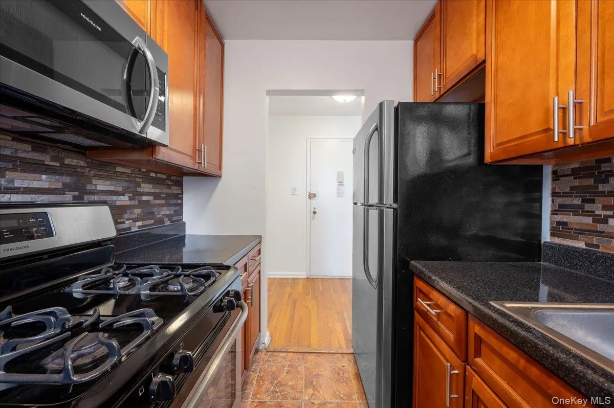 37-30 73rd St, New York, NY, 1 Bedroom Bedrooms, 3 Rooms Rooms,1 BathroomBathrooms,Residential Lease,Idx,73rd St,0,952988 37-30 73rd St, New York, NY, 1 Bedroom Bedrooms, 3 Rooms Rooms,1 BathroomBathrooms,Residential Lease,Idx,73rd St,0,952988