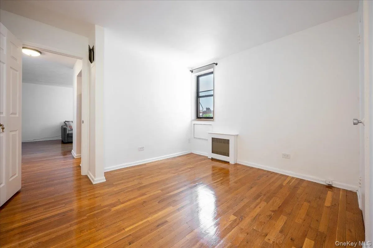 37-30 73rd St, New York, NY, 1 Bedroom Bedrooms, 3 Rooms Rooms,1 BathroomBathrooms,Residential Lease,Idx,73rd St,0,952988 37-30 73rd St, New York, NY, 1 Bedroom Bedrooms, 3 Rooms Rooms,1 BathroomBathrooms,Residential Lease,Idx,73rd St,0,952988
