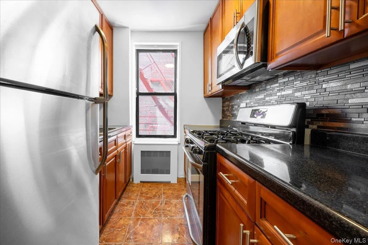 37-30 73rd St, New York, NY, 1 Bedroom Bedrooms, 3 Rooms Rooms,1 BathroomBathrooms,Residential Lease,Idx,73rd St,0,952988 37-30 73rd St, New York, NY, 1 Bedroom Bedrooms, 3 Rooms Rooms,1 BathroomBathrooms,Residential Lease,Idx,73rd St,0,952988
