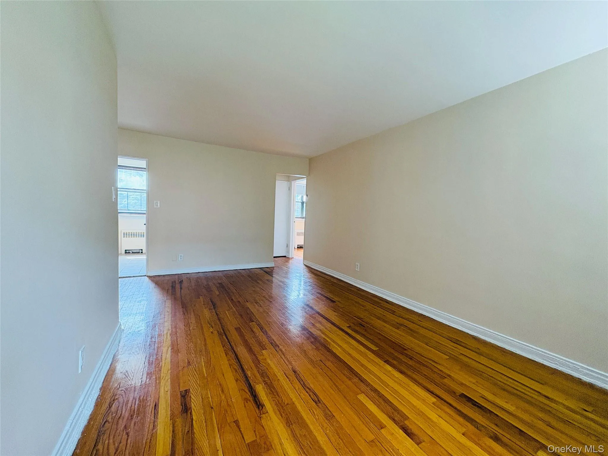 202-06 Rocky Hill Road, New York, NY, 1 Bedroom Bedrooms, 4 Rooms Rooms,1 BathroomBathrooms,Residential,For Rent,Rocky Hill,0,952999 202-06 Rocky Hill Road, New York, NY, 1 Bedroom Bedrooms, 4 Rooms Rooms,1 BathroomBathrooms,Residential,For Rent,Rocky Hill,0,952999