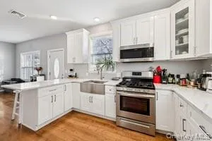 214 Prospect Street, Newburgh (city), NY, 3 Bedrooms Bedrooms, 8 Rooms Rooms,1 BathroomBathrooms,Residential,For Rent,Prospect,0,953002 214 Prospect Street, Newburgh (city), NY, 3 Bedrooms Bedrooms, 8 Rooms Rooms,1 BathroomBathrooms,Residential,For Rent,Prospect,0,953002