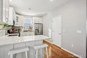 214 Prospect Street, Newburgh (city), NY, 3 Bedrooms Bedrooms, 8 Rooms Rooms,1 BathroomBathrooms,Residential,For Rent,Prospect,0,953002 214 Prospect Street, Newburgh (city), NY, 3 Bedrooms Bedrooms, 8 Rooms Rooms,1 BathroomBathrooms,Residential,For Rent,Prospect,0,953002