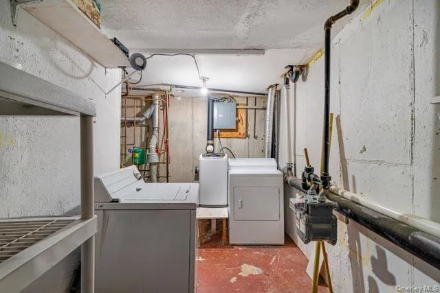 576 Barbey Street, New York, NY, 3 Bedrooms Bedrooms, 7 Rooms Rooms,2 BathroomsBathrooms,Residential,For Rent,Barbey,0,953007 576 Barbey Street, New York, NY, 3 Bedrooms Bedrooms, 7 Rooms Rooms,2 BathroomsBathrooms,Residential,For Rent,Barbey,0,953007