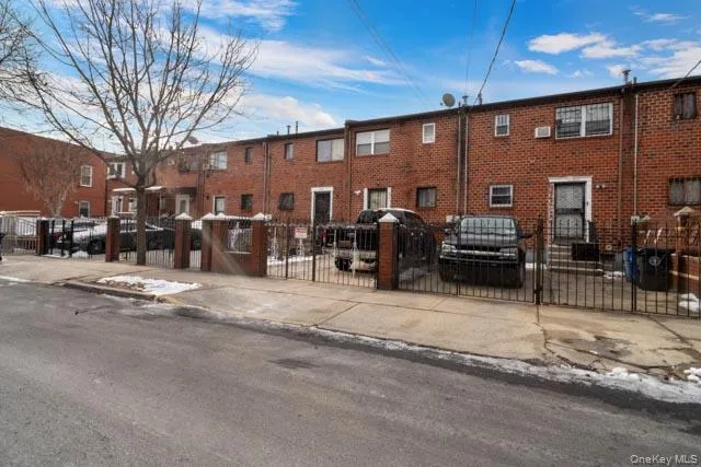 576 Barbey Street, New York, NY, 3 Bedrooms Bedrooms, 7 Rooms Rooms,2 BathroomsBathrooms,Residential,For Rent,Barbey,0,953007 576 Barbey Street, New York, NY, 3 Bedrooms Bedrooms, 7 Rooms Rooms,2 BathroomsBathrooms,Residential,For Rent,Barbey,0,953007