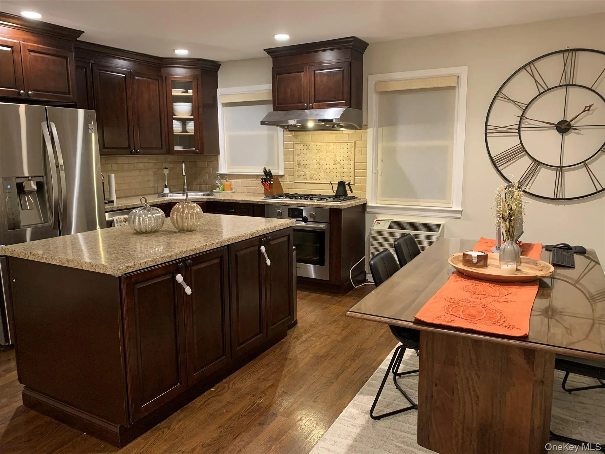 8 Blackford Avenue, Yonkers, NY, 2 Bedrooms Bedrooms, 3 Rooms Rooms,1 BathroomBathrooms,Residential Lease,Idx,Blackford,0,953013 8 Blackford Avenue, Yonkers, NY, 2 Bedrooms Bedrooms, 3 Rooms Rooms,1 BathroomBathrooms,Residential Lease,Idx,Blackford,0,953013