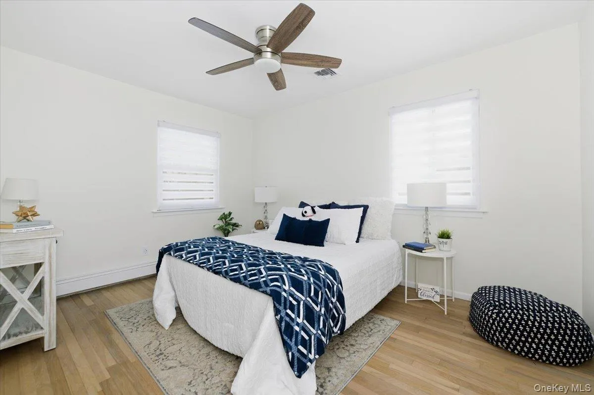 230 Sequams Lane Center, Islip, NY, 3 Bedrooms Bedrooms, 8 Rooms Rooms,2 BathroomsBathrooms,Residential,For Rent,Sequams Lane,0,953018 230 Sequams Lane Center, Islip, NY, 3 Bedrooms Bedrooms, 8 Rooms Rooms,2 BathroomsBathrooms,Residential,For Rent,Sequams Lane,0,953018