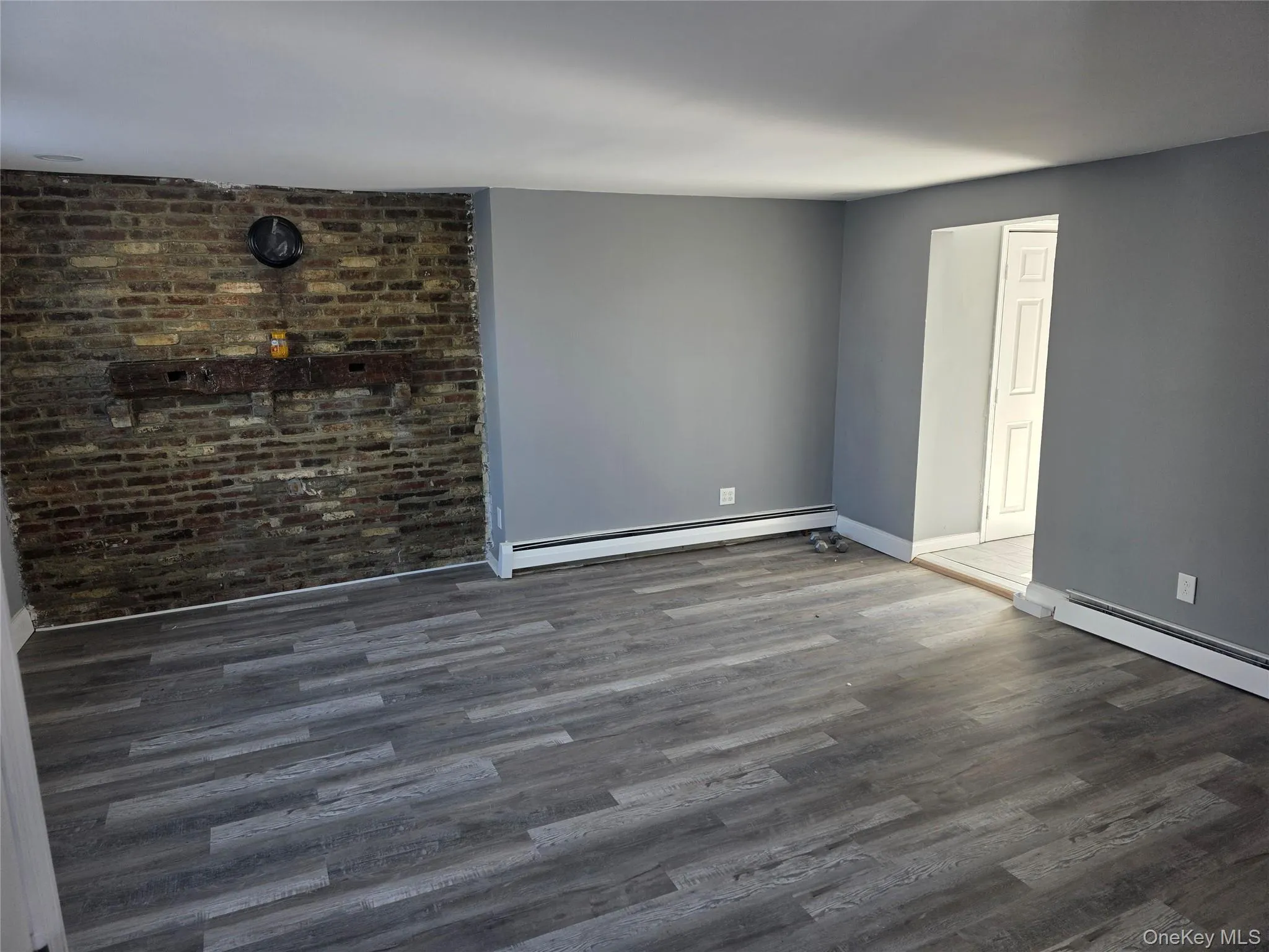 91 Orchard Street, Montgomery, NY, 2 Bedrooms Bedrooms, 6 Rooms Rooms,1 BathroomBathrooms,Residential Lease,Idx,Orchard,0,953030 91 Orchard Street, Montgomery, NY, 2 Bedrooms Bedrooms, 6 Rooms Rooms,1 BathroomBathrooms,Residential Lease,Idx,Orchard,0,953030