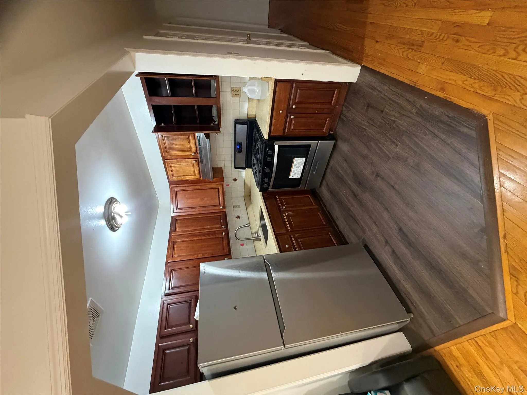 17207A 90th Avenue, New York, NY, 3 Bedrooms Bedrooms, 6 Rooms Rooms,2 BathroomsBathrooms,Residential Lease,Idx,90th,0,953037 17207A 90th Avenue, New York, NY, 3 Bedrooms Bedrooms, 6 Rooms Rooms,2 BathroomsBathrooms,Residential Lease,Idx,90th,0,953037