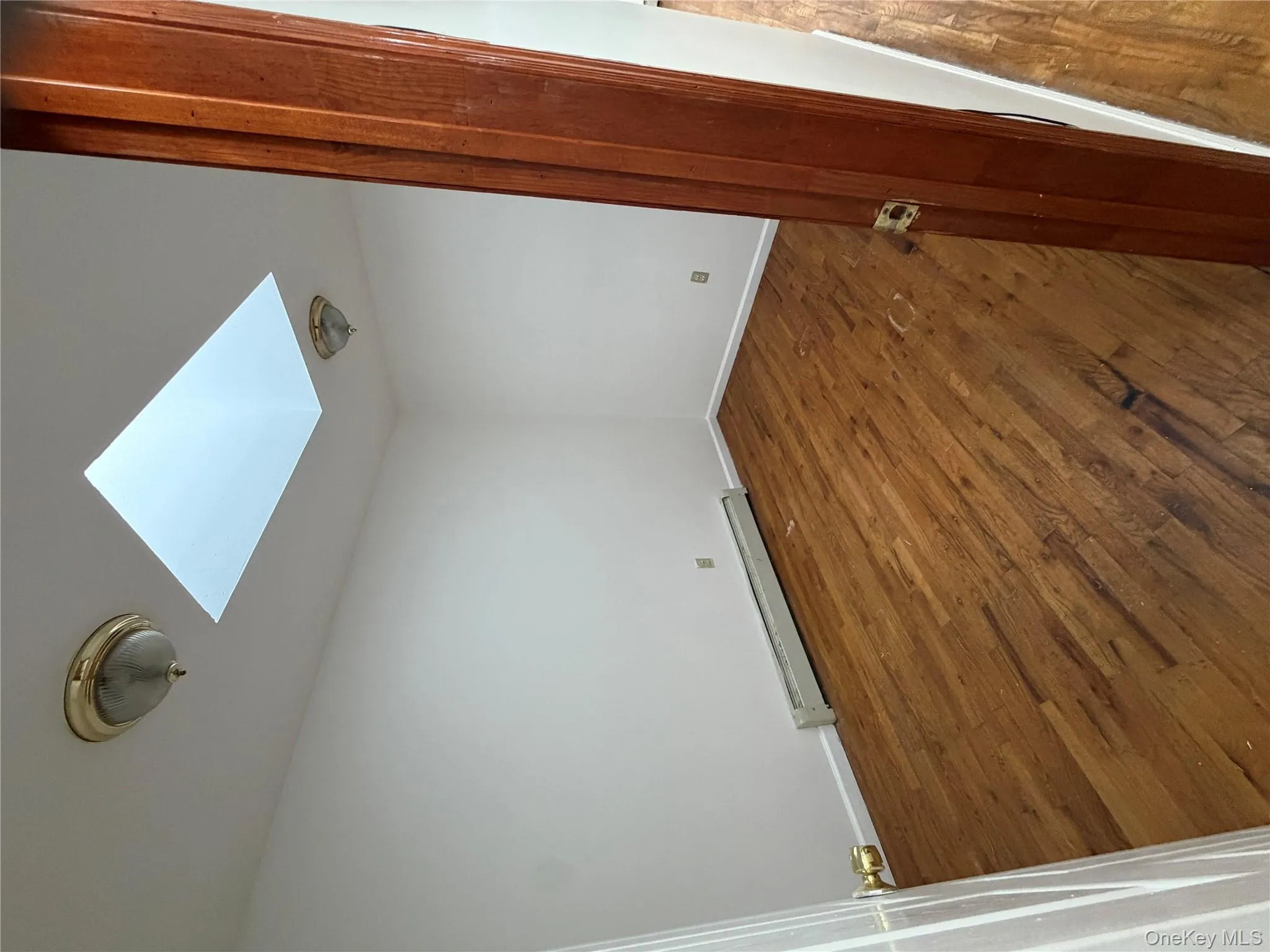 172-07A 90th Avenue, New York, NY, 3 Bedrooms Bedrooms, 4 Rooms Rooms,2 BathroomsBathrooms,Residential Lease,Idx,90th Avenue,0,953048 172-07A 90th Avenue, New York, NY, 3 Bedrooms Bedrooms, 4 Rooms Rooms,2 BathroomsBathrooms,Residential Lease,Idx,90th Avenue,0,953048