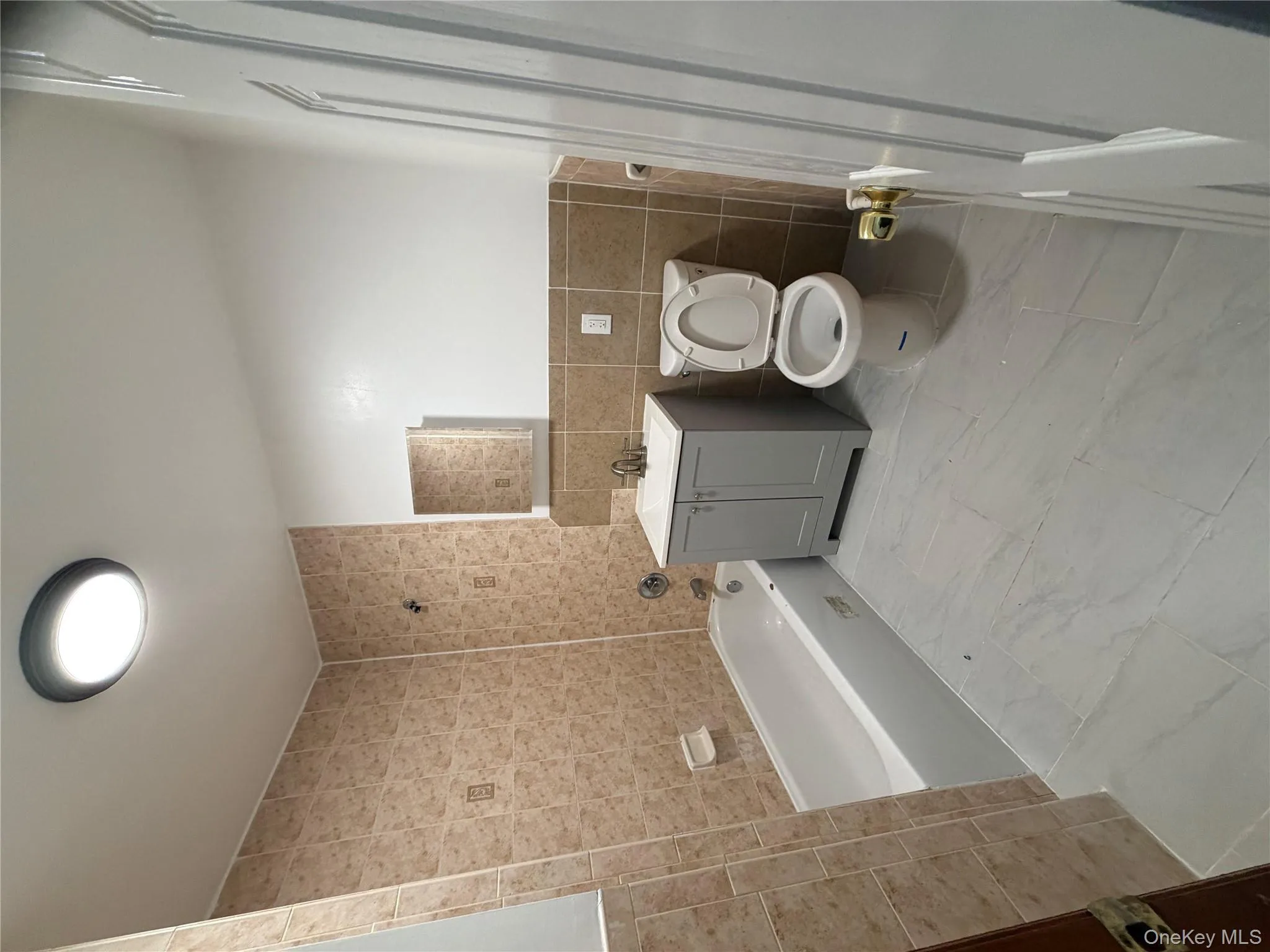 172-07A 90th Avenue, New York, NY, 3 Bedrooms Bedrooms, 4 Rooms Rooms,2 BathroomsBathrooms,Residential Lease,Idx,90th Avenue,0,953048 172-07A 90th Avenue, New York, NY, 3 Bedrooms Bedrooms, 4 Rooms Rooms,2 BathroomsBathrooms,Residential Lease,Idx,90th Avenue,0,953048