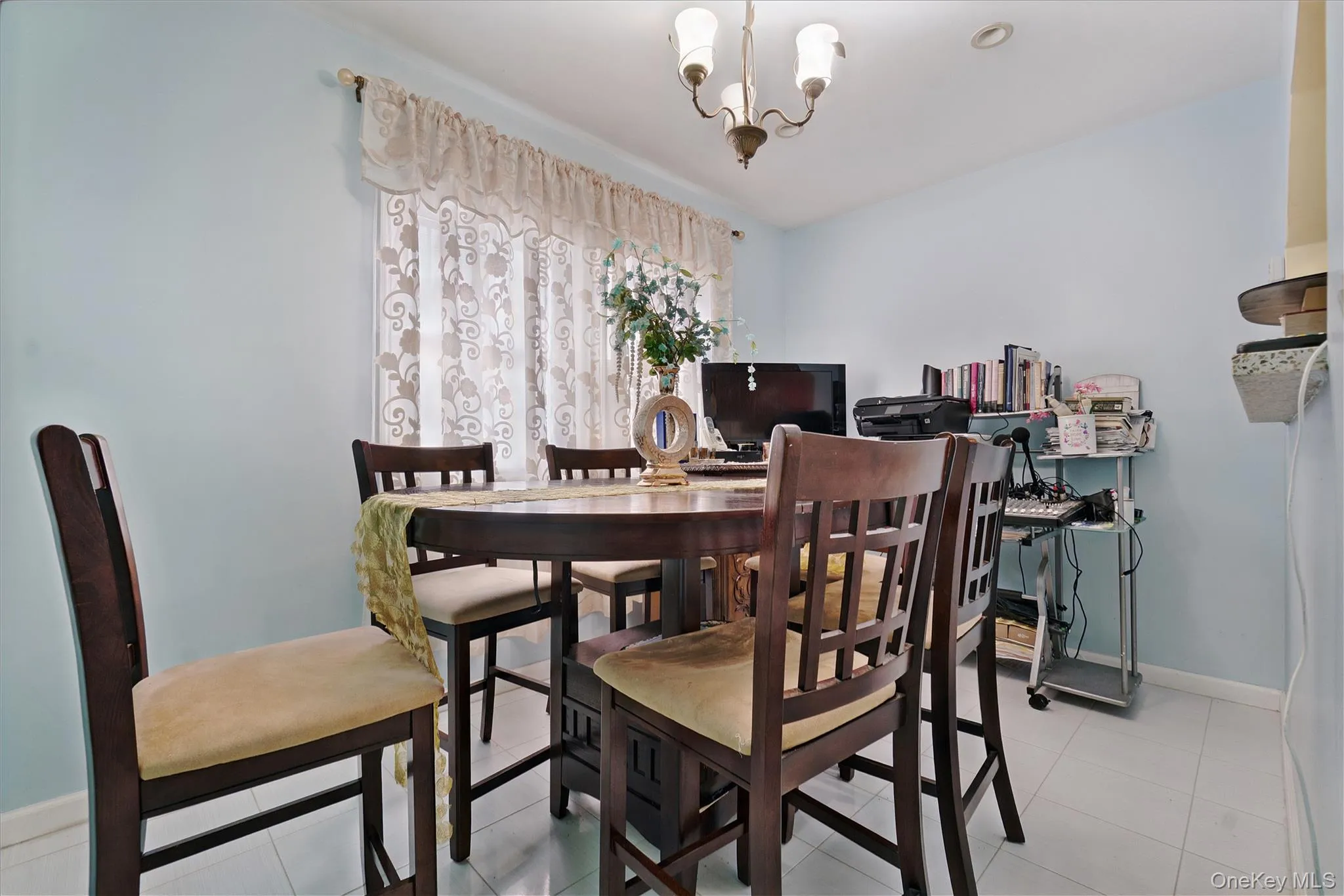 355 Beach 47th Street, New York, NY, 4 Bedrooms Bedrooms, 6 Rooms Rooms,1 BathroomBathrooms,Residential,For Rent,Beach 47th,0,953049 355 Beach 47th Street, New York, NY, 4 Bedrooms Bedrooms, 6 Rooms Rooms,1 BathroomBathrooms,Residential,For Rent,Beach 47th,0,953049