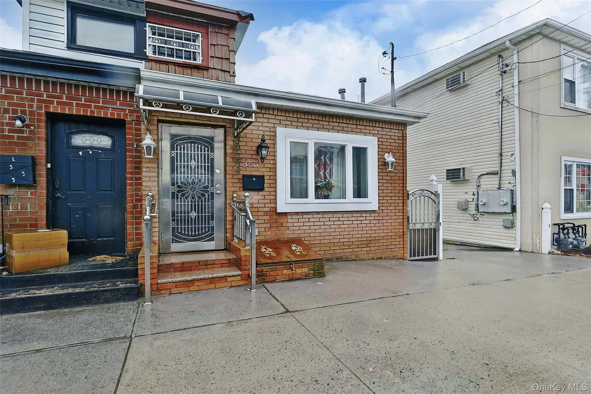 355 Beach 47th Street, New York, NY, 4 Bedrooms Bedrooms, 6 Rooms Rooms,1 BathroomBathrooms,Residential,For Rent,Beach 47th,0,953049 355 Beach 47th Street, New York, NY, 4 Bedrooms Bedrooms, 6 Rooms Rooms,1 BathroomBathrooms,Residential,For Rent,Beach 47th,0,953049