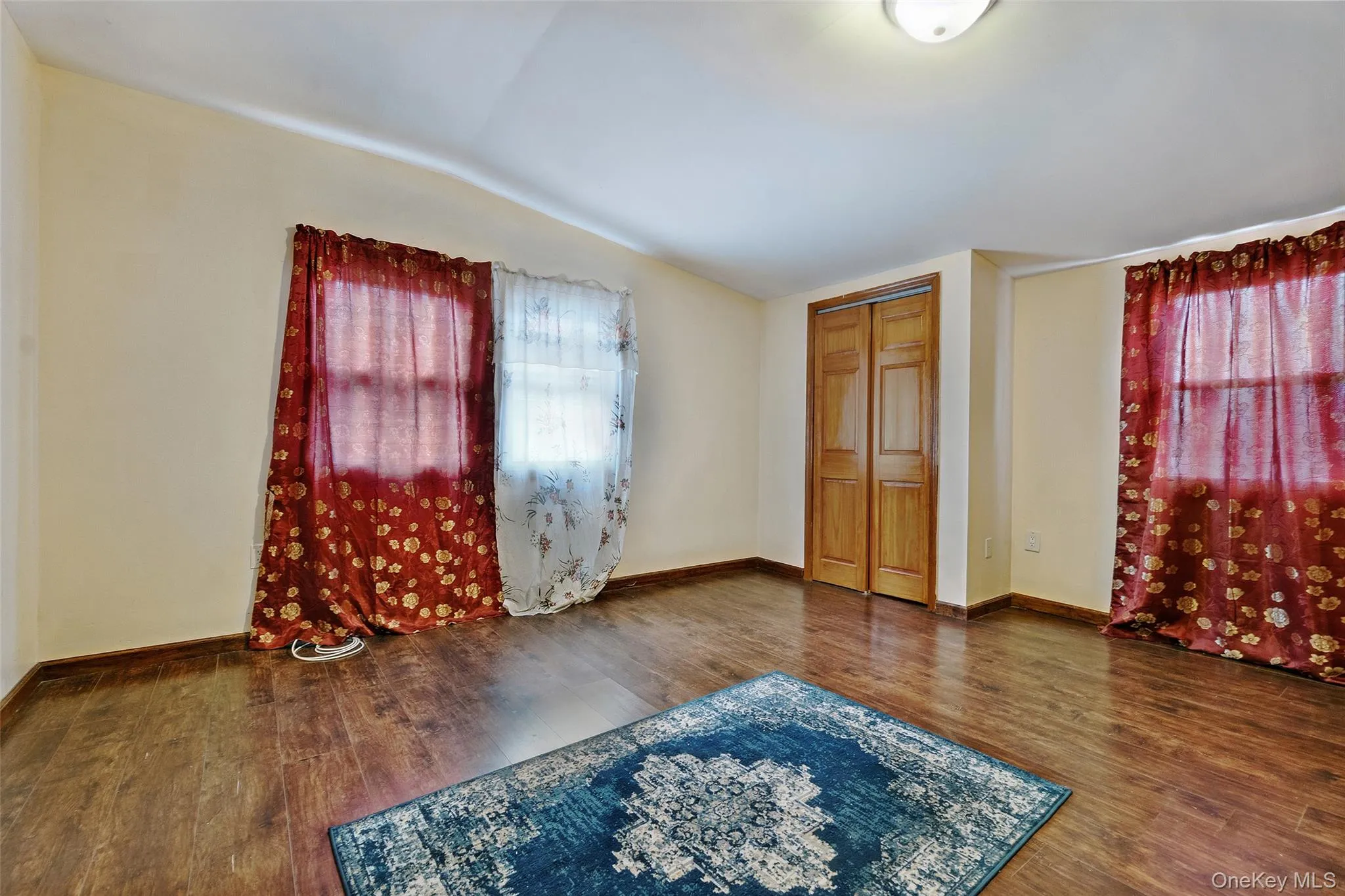 355 Beach 47th Street, New York, NY, 4 Bedrooms Bedrooms, 6 Rooms Rooms,1 BathroomBathrooms,Residential,For Rent,Beach 47th,0,953049 355 Beach 47th Street, New York, NY, 4 Bedrooms Bedrooms, 6 Rooms Rooms,1 BathroomBathrooms,Residential,For Rent,Beach 47th,0,953049
