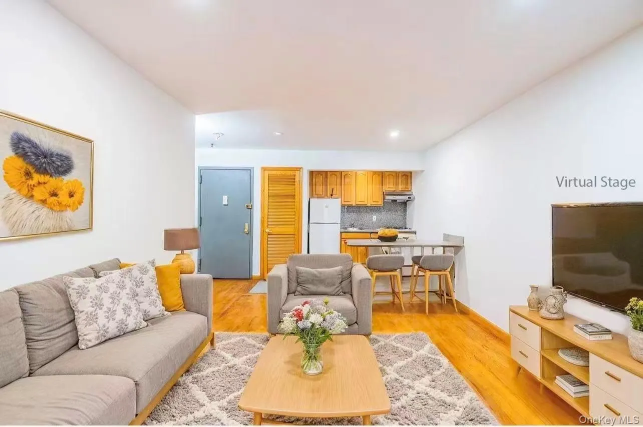 165 Elizabeth Street, New York, NY, 1 Bedroom Bedrooms, 5 Rooms Rooms,1 BathroomBathrooms,Residential,For Rent,Elizabeth,0,953051 165 Elizabeth Street, New York, NY, 1 Bedroom Bedrooms, 5 Rooms Rooms,1 BathroomBathrooms,Residential,For Rent,Elizabeth,0,953051