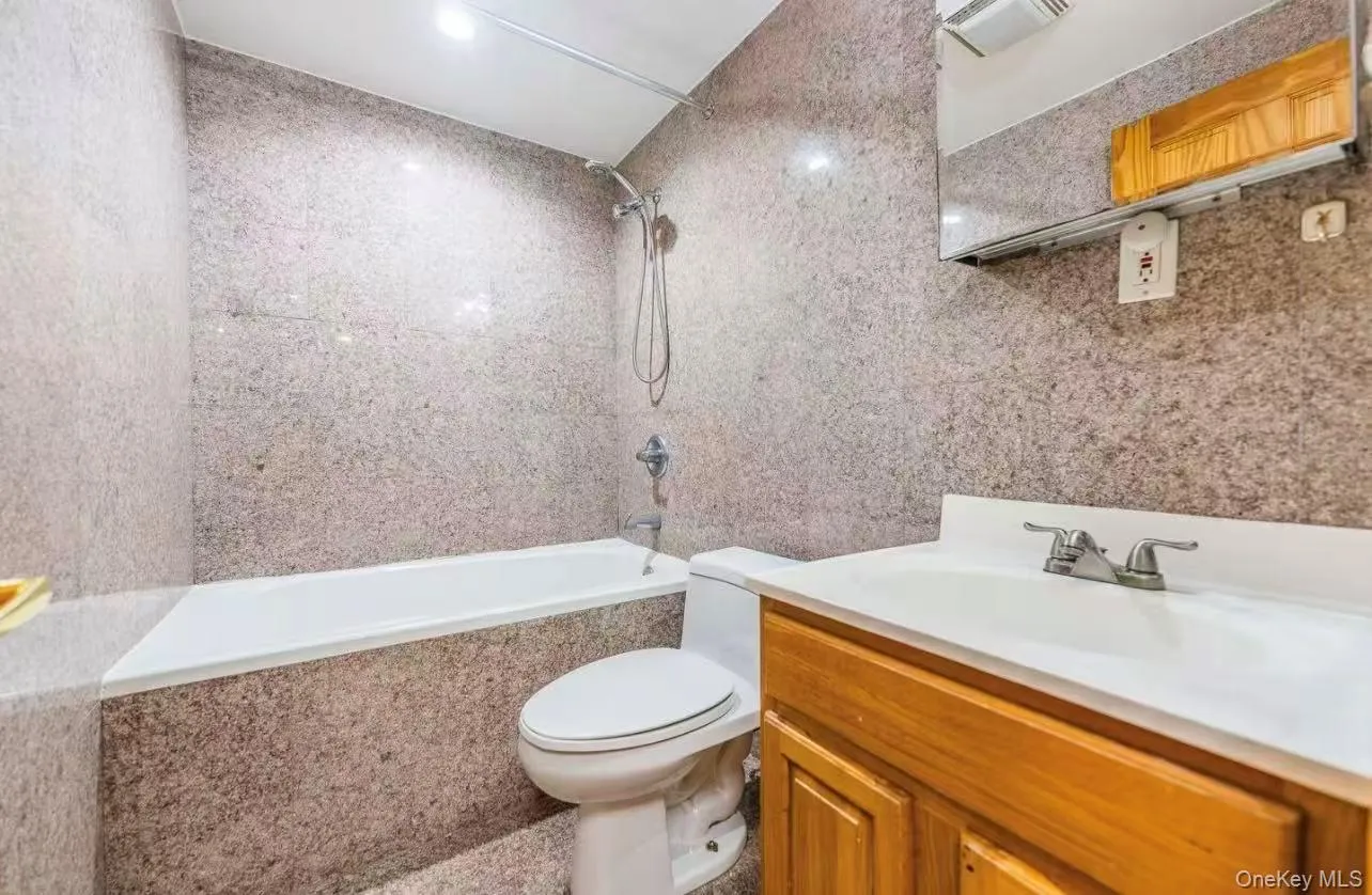 165 Elizabeth Street, New York, NY, 1 Bedroom Bedrooms, 5 Rooms Rooms,1 BathroomBathrooms,Residential,For Rent,Elizabeth,0,953051 165 Elizabeth Street, New York, NY, 1 Bedroom Bedrooms, 5 Rooms Rooms,1 BathroomBathrooms,Residential,For Rent,Elizabeth,0,953051