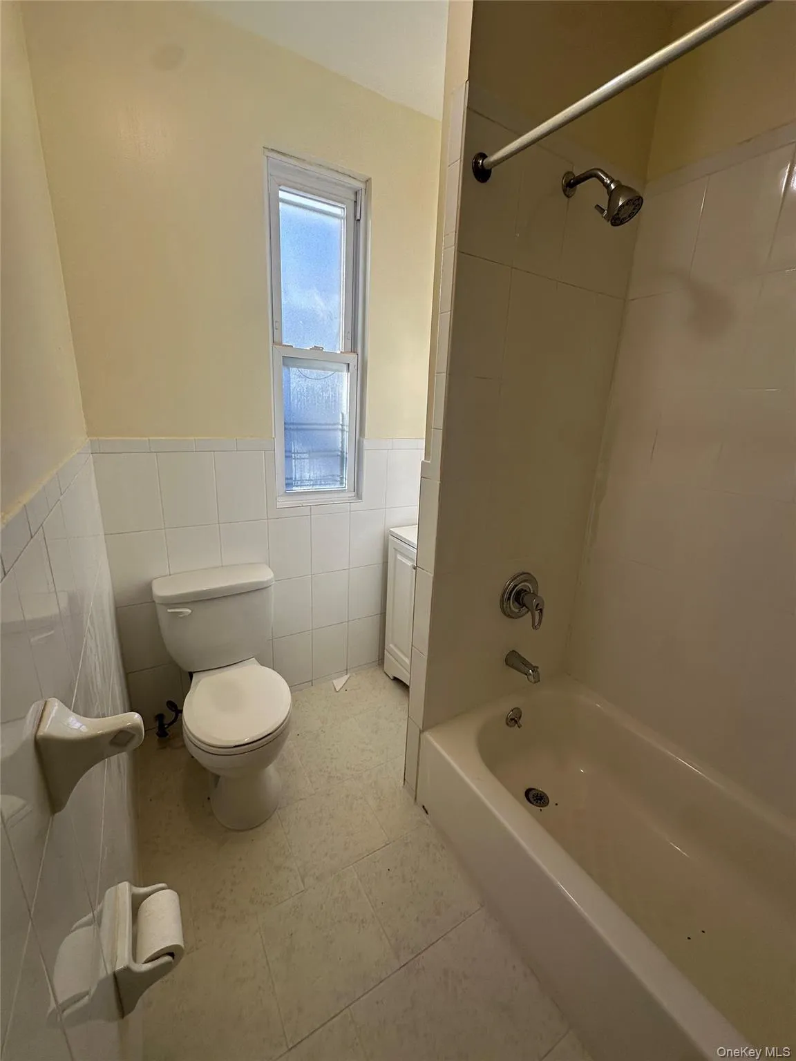 22 Clove Road, New Rochelle, NY, 3 Bedrooms Bedrooms, 7 Rooms Rooms,1 BathroomBathrooms,Residential Lease,Idx,Clove,0,953052 22 Clove Road, New Rochelle, NY, 3 Bedrooms Bedrooms, 7 Rooms Rooms,1 BathroomBathrooms,Residential Lease,Idx,Clove,0,953052