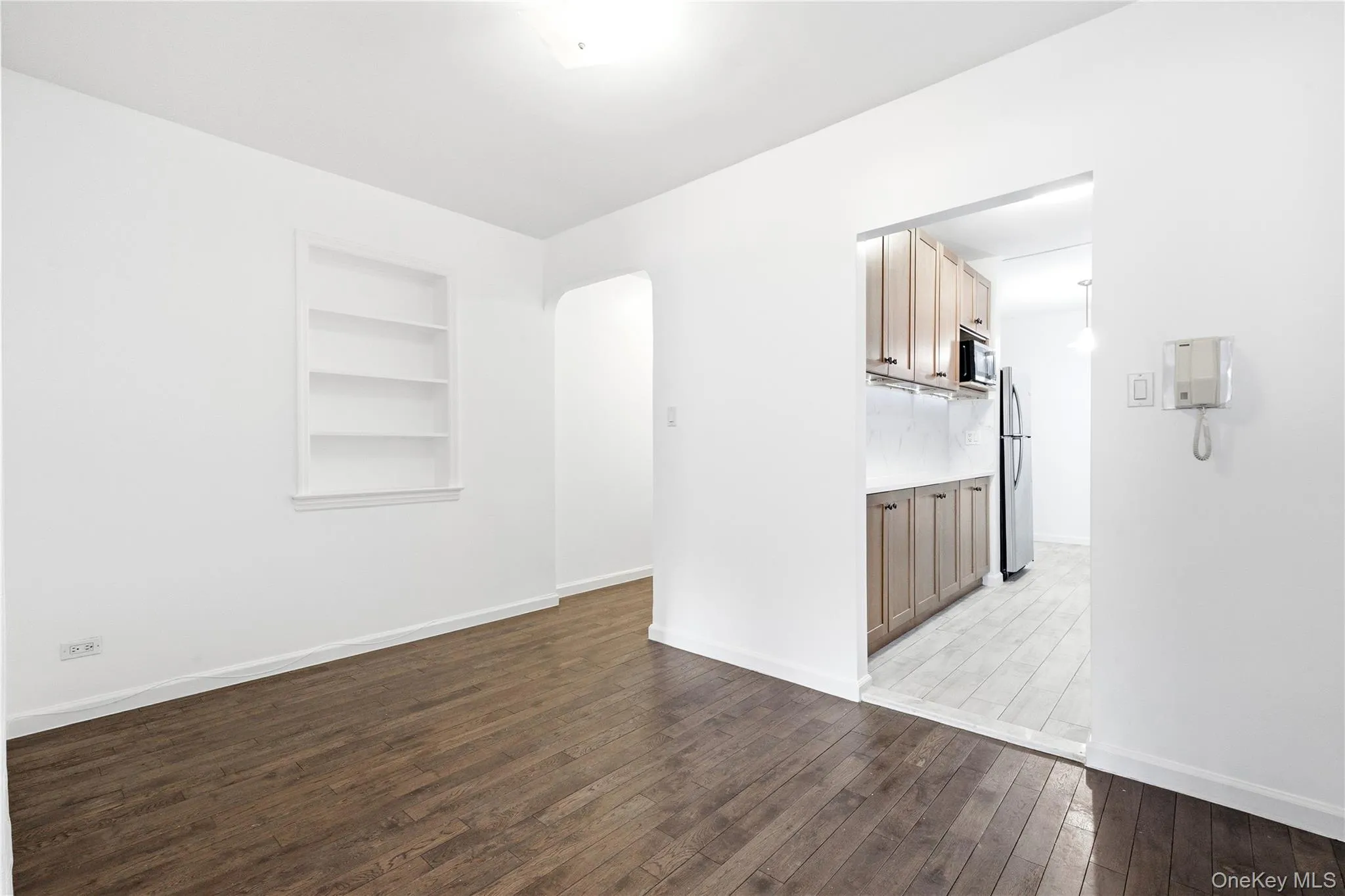 100-10 67th Road, New York, NY, 2 Bedrooms Bedrooms, 5 Rooms Rooms,1 BathroomBathrooms,Residential Lease,For Rent,67th,0,953073 100-10 67th Road, New York, NY, 2 Bedrooms Bedrooms, 5 Rooms Rooms,1 BathroomBathrooms,Residential Lease,For Rent,67th,0,953073