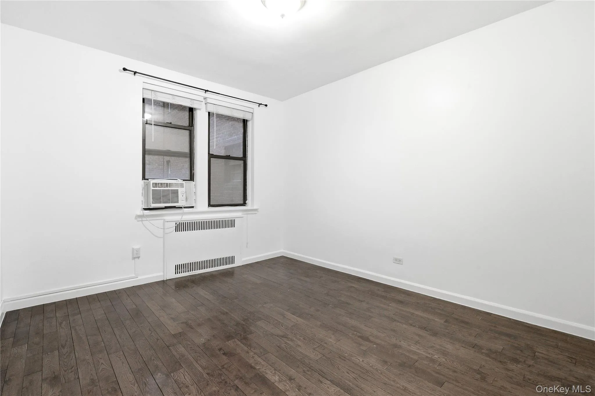 100-10 67th Road, New York, NY, 2 Bedrooms Bedrooms, 5 Rooms Rooms,1 BathroomBathrooms,Residential Lease,For Rent,67th,0,953073 100-10 67th Road, New York, NY, 2 Bedrooms Bedrooms, 5 Rooms Rooms,1 BathroomBathrooms,Residential Lease,For Rent,67th,0,953073