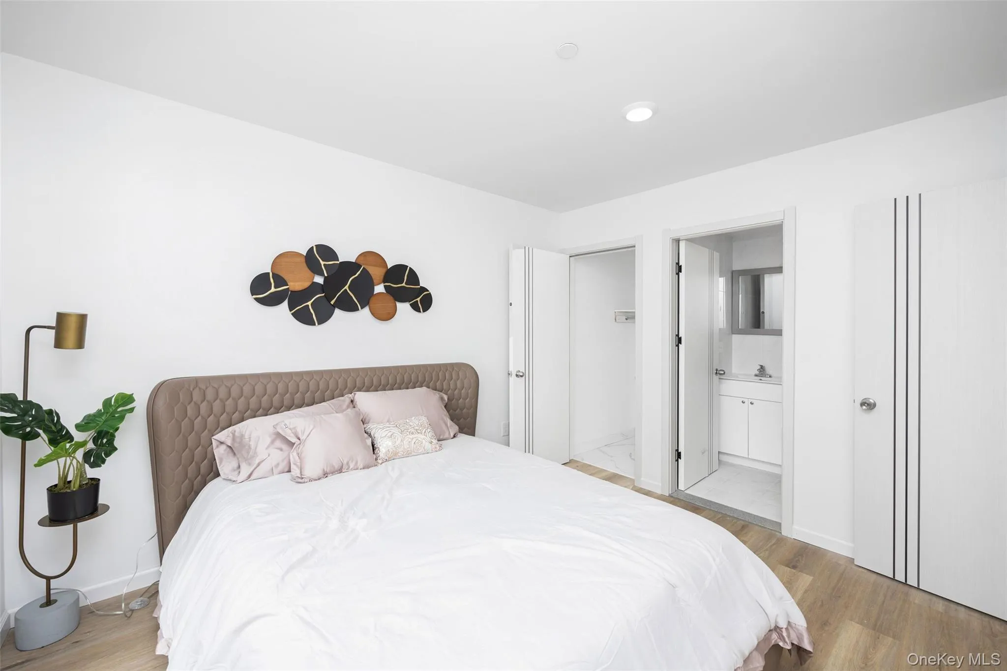 70-40 45th Ave, New York, NY, 2 Bedrooms Bedrooms, 5 Rooms Rooms,2 BathroomsBathrooms,Residential Lease,For Rent,45th Ave,0,953092 70-40 45th Ave, New York, NY, 2 Bedrooms Bedrooms, 5 Rooms Rooms,2 BathroomsBathrooms,Residential Lease,For Rent,45th Ave,0,953092
