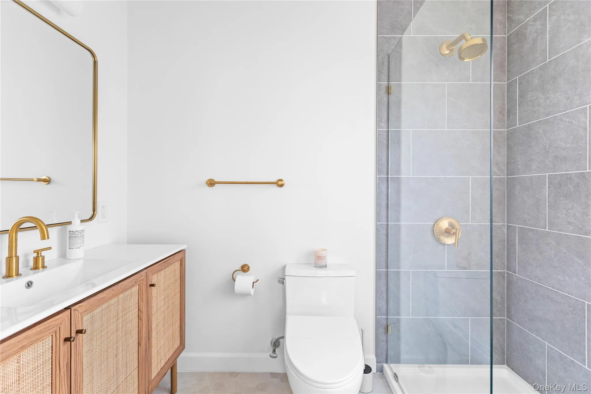 21 Howells Point Road, Brookhaven, NY, 3 Bedrooms Bedrooms, 7 Rooms Rooms,3 BathroomsBathrooms,Residential Lease,Idx,Howells Point,0,953093 21 Howells Point Road, Brookhaven, NY, 3 Bedrooms Bedrooms, 7 Rooms Rooms,3 BathroomsBathrooms,Residential Lease,Idx,Howells Point,0,953093