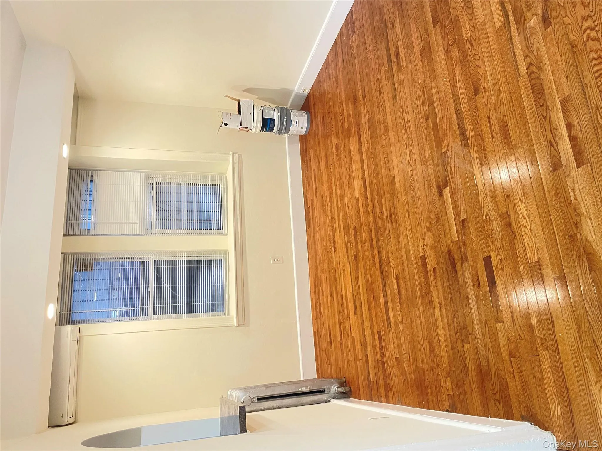4433 Carpenter Avenue, New York, NY, 1 Bedroom Bedrooms, 4 Rooms Rooms,1 BathroomBathrooms,Residential Lease,For Rent,Carpenter,0,953135 4433 Carpenter Avenue, New York, NY, 1 Bedroom Bedrooms, 4 Rooms Rooms,1 BathroomBathrooms,Residential Lease,For Rent,Carpenter,0,953135