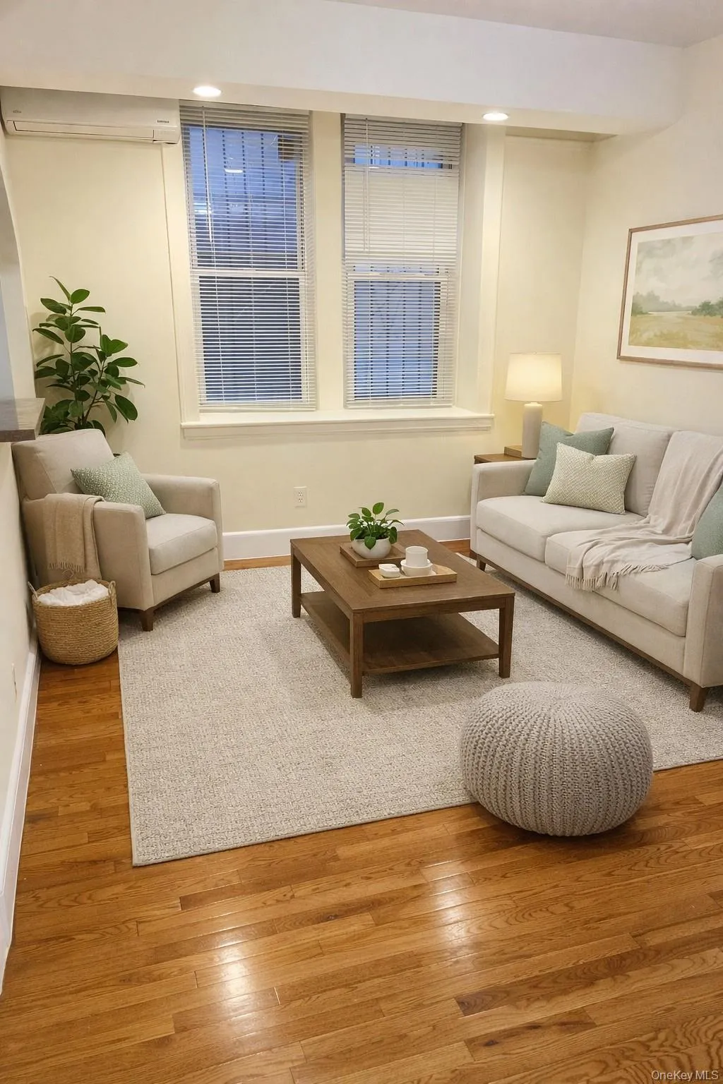 4433 Carpenter Avenue, New York, NY, 1 Bedroom Bedrooms, 4 Rooms Rooms,1 BathroomBathrooms,Residential Lease,For Rent,Carpenter,0,953135 4433 Carpenter Avenue, New York, NY, 1 Bedroom Bedrooms, 4 Rooms Rooms,1 BathroomBathrooms,Residential Lease,For Rent,Carpenter,0,953135