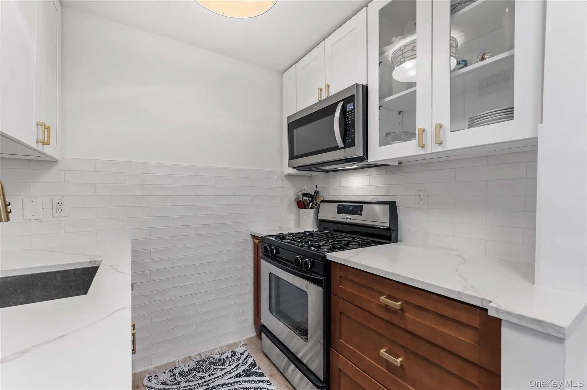 17-85 215, New York, NY, 1 Bedroom Bedrooms, 3 Rooms Rooms,1 BathroomBathrooms,Residential Lease,For Rent,215,0,953150 17-85 215, New York, NY, 1 Bedroom Bedrooms, 3 Rooms Rooms,1 BathroomBathrooms,Residential Lease,For Rent,215,0,953150
