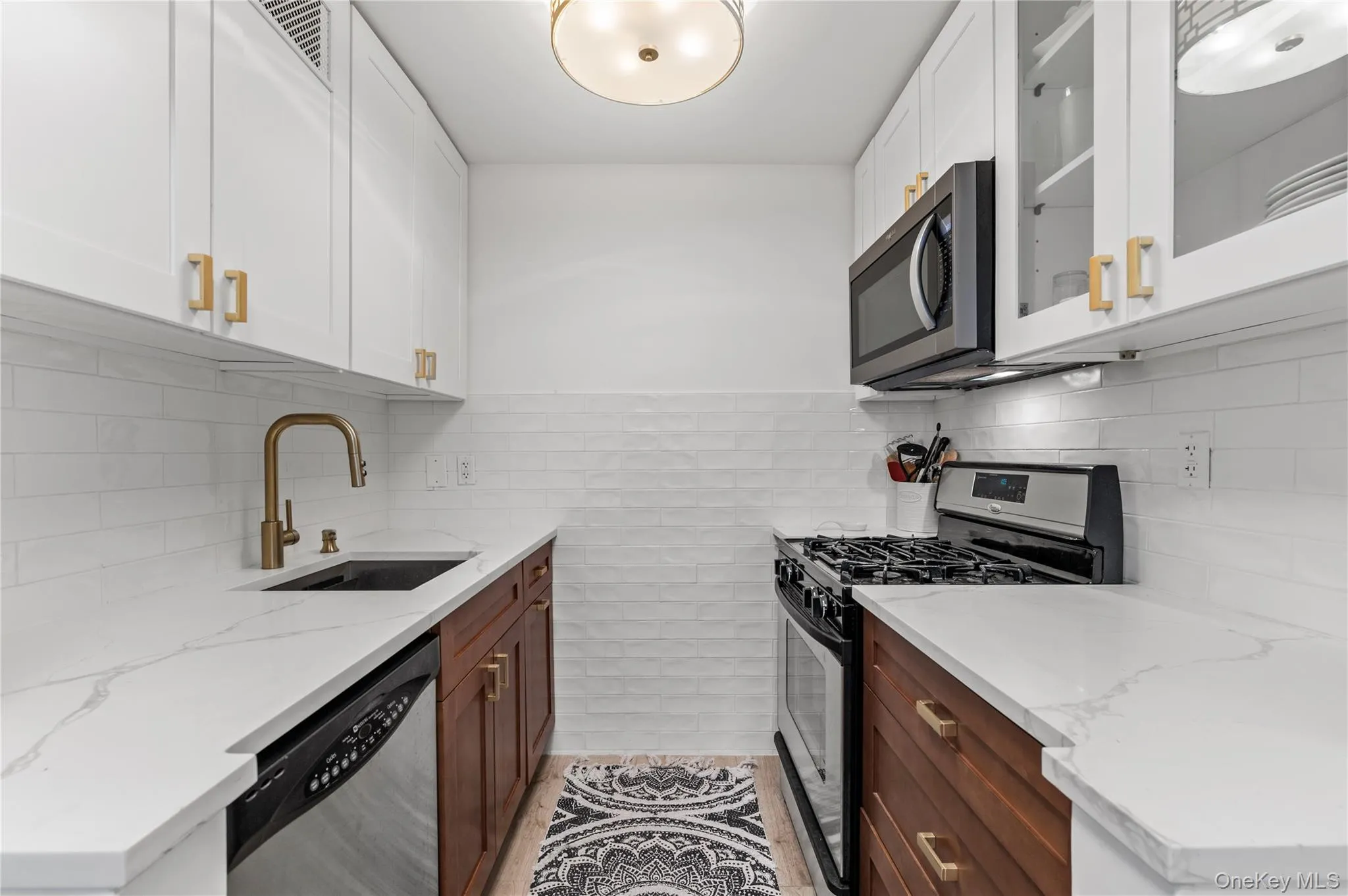 17-85 215, New York, NY, 1 Bedroom Bedrooms, 3 Rooms Rooms,1 BathroomBathrooms,Residential Lease,For Rent,215,0,953150 17-85 215, New York, NY, 1 Bedroom Bedrooms, 3 Rooms Rooms,1 BathroomBathrooms,Residential Lease,For Rent,215,0,953150