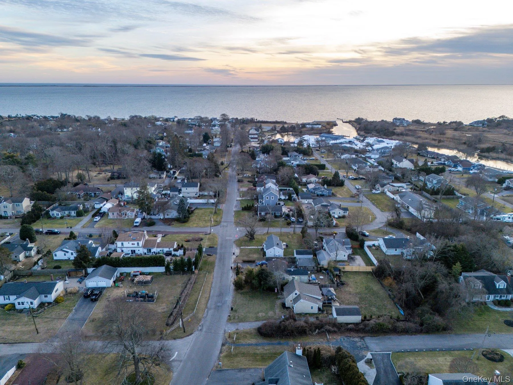12 Summit Street, Brookhaven, NY, 3 Bedrooms Bedrooms, 7 Rooms Rooms,1 BathroomBathrooms,Residential,For Rent,Summit,0,953181 12 Summit Street, Brookhaven, NY, 3 Bedrooms Bedrooms, 7 Rooms Rooms,1 BathroomBathrooms,Residential,For Rent,Summit,0,953181