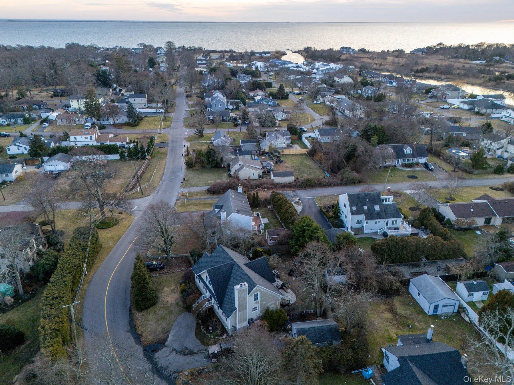 12 Summit Street, Brookhaven, NY, 3 Bedrooms Bedrooms, 7 Rooms Rooms,1 BathroomBathrooms,Residential,For Rent,Summit,0,953181 12 Summit Street, Brookhaven, NY, 3 Bedrooms Bedrooms, 7 Rooms Rooms,1 BathroomBathrooms,Residential,For Rent,Summit,0,953181