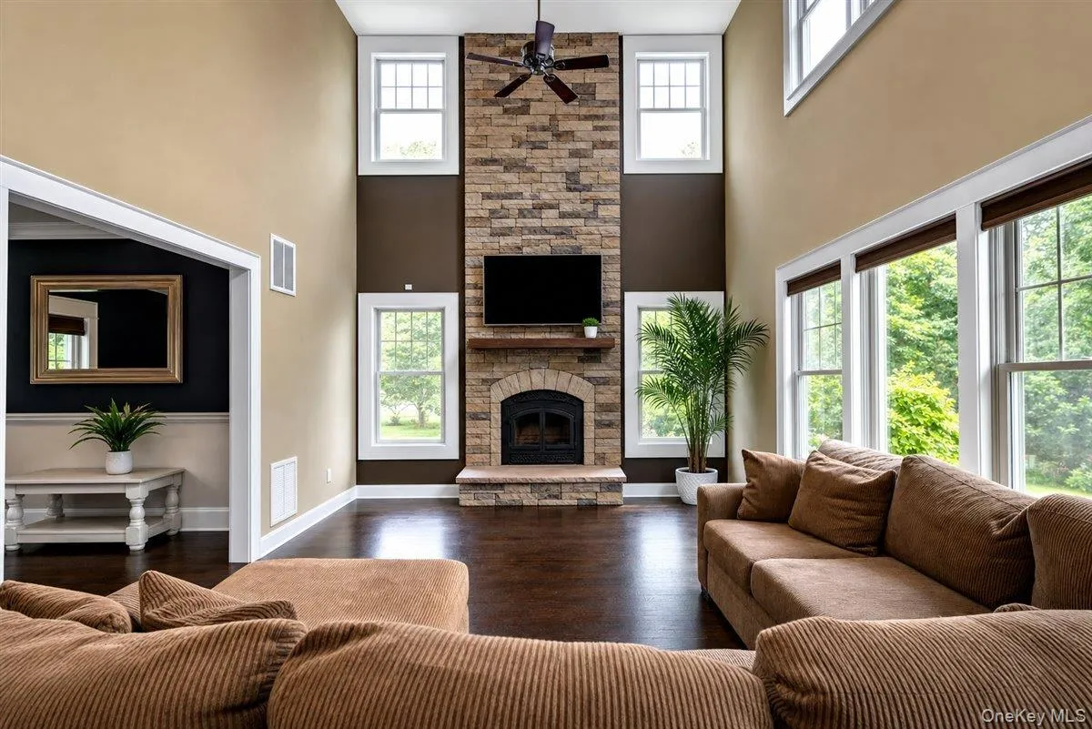 30 Hampton Drive, Brookhaven, NY, 5 Bedrooms Bedrooms, 9 Rooms Rooms,3 BathroomsBathrooms,Residential,For Rent,Hampton,0,KEY953185 30 Hampton Drive, Brookhaven, NY, 5 Bedrooms Bedrooms, 9 Rooms Rooms,3 BathroomsBathrooms,Residential,For Rent,Hampton,0,KEY953185