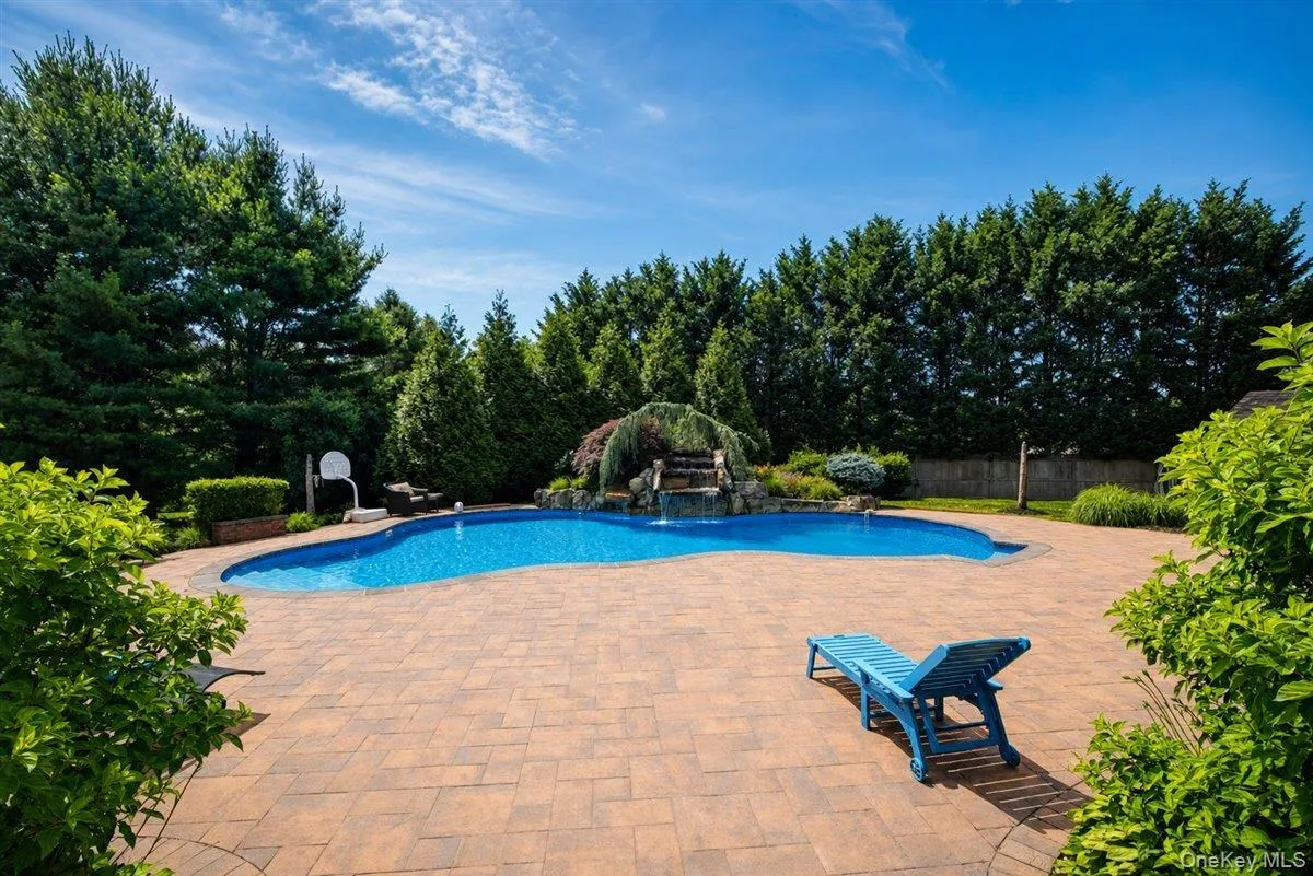 30 Hampton Drive, Brookhaven, NY, 5 Bedrooms Bedrooms, 9 Rooms Rooms,3 BathroomsBathrooms,Residential,For Rent,Hampton,0,KEY953185 30 Hampton Drive, Brookhaven, NY, 5 Bedrooms Bedrooms, 9 Rooms Rooms,3 BathroomsBathrooms,Residential,For Rent,Hampton,0,KEY953185
