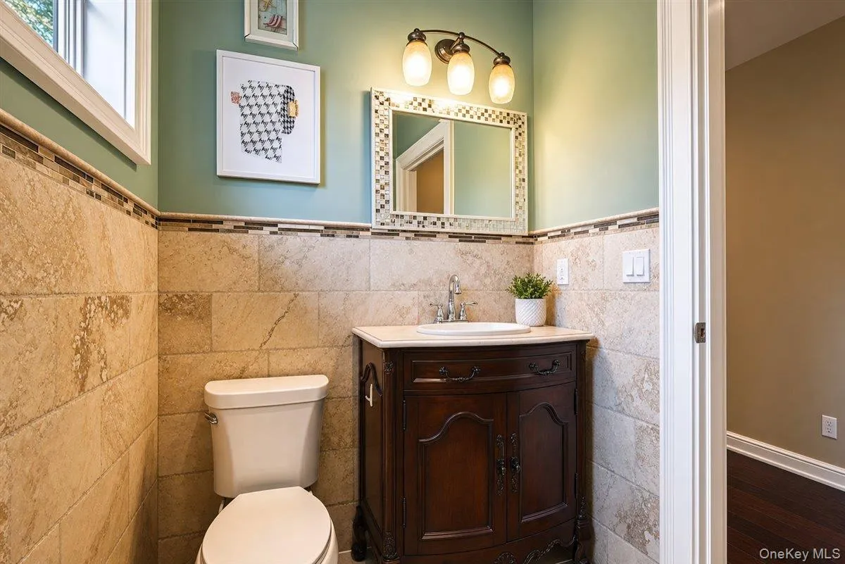 30 Hampton Drive, Brookhaven, NY, 5 Bedrooms Bedrooms, 9 Rooms Rooms,3 BathroomsBathrooms,Residential,For Rent,Hampton,0,KEY953185 30 Hampton Drive, Brookhaven, NY, 5 Bedrooms Bedrooms, 9 Rooms Rooms,3 BathroomsBathrooms,Residential,For Rent,Hampton,0,KEY953185