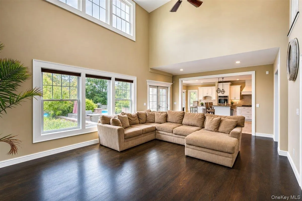 30 Hampton Drive, Brookhaven, NY, 5 Bedrooms Bedrooms, 9 Rooms Rooms,3 BathroomsBathrooms,Residential,For Rent,Hampton,0,KEY953185 30 Hampton Drive, Brookhaven, NY, 5 Bedrooms Bedrooms, 9 Rooms Rooms,3 BathroomsBathrooms,Residential,For Rent,Hampton,0,KEY953185
