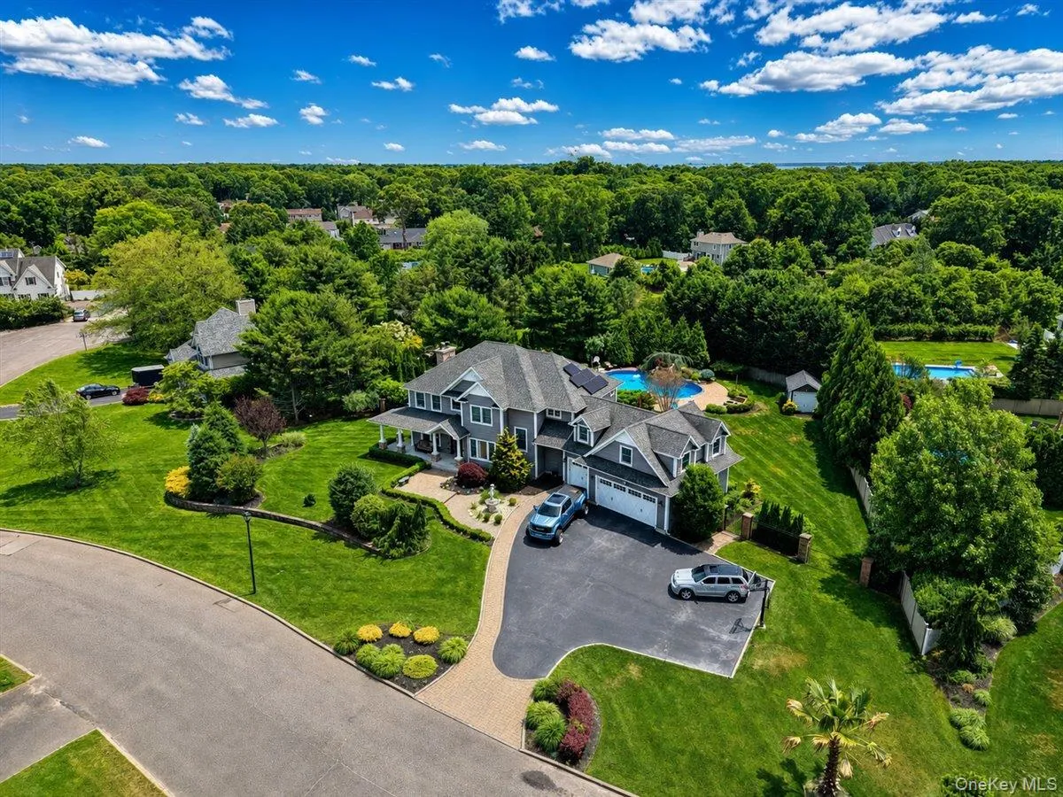 30 Hampton Drive, Brookhaven, NY, 5 Bedrooms Bedrooms, 9 Rooms Rooms,3 BathroomsBathrooms,Residential,For Rent,Hampton,0,KEY953185 30 Hampton Drive, Brookhaven, NY, 5 Bedrooms Bedrooms, 9 Rooms Rooms,3 BathroomsBathrooms,Residential,For Rent,Hampton,0,KEY953185