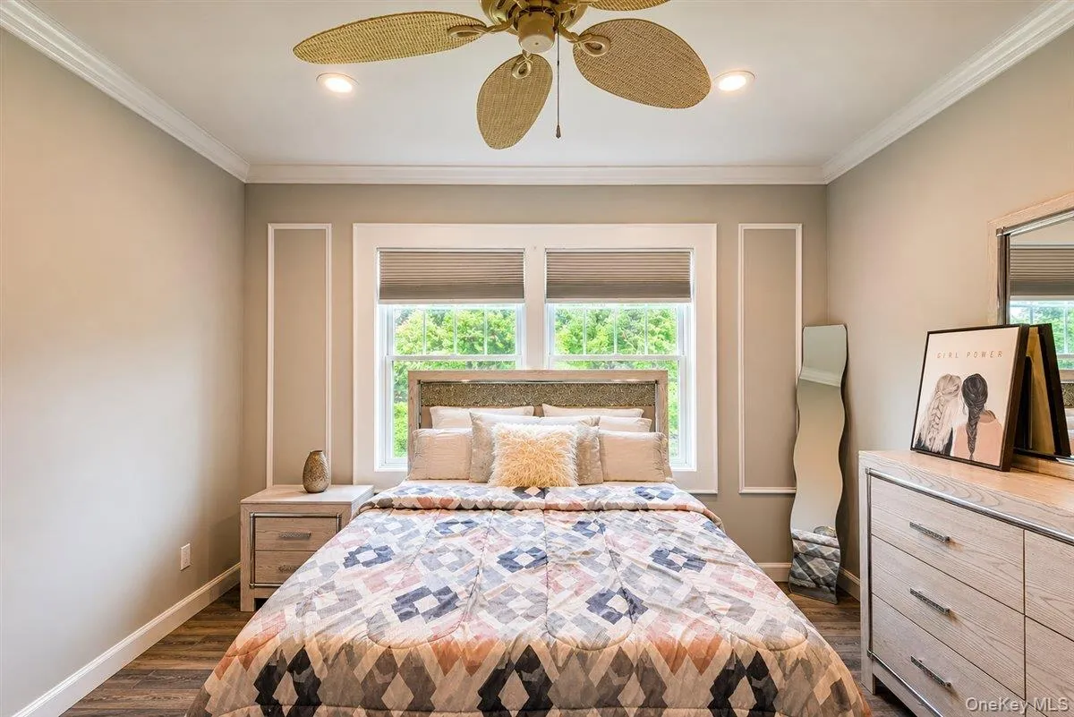 30 Hampton Drive, Brookhaven, NY, 5 Bedrooms Bedrooms, 9 Rooms Rooms,3 BathroomsBathrooms,Residential,For Rent,Hampton,0,KEY953185 30 Hampton Drive, Brookhaven, NY, 5 Bedrooms Bedrooms, 9 Rooms Rooms,3 BathroomsBathrooms,Residential,For Rent,Hampton,0,KEY953185