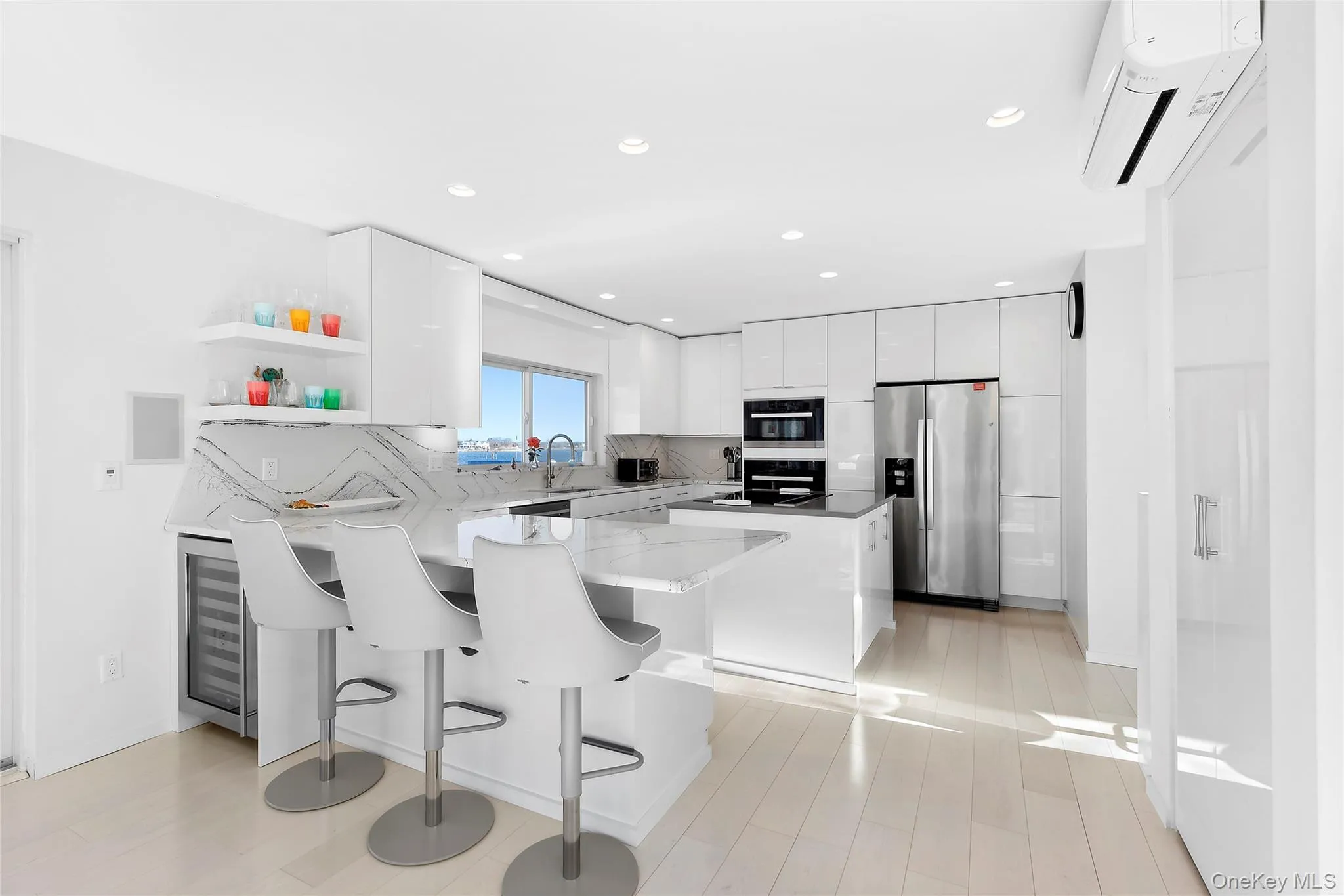 32 Dune, Southampton, NY, 5 Bedrooms Bedrooms, 10 Rooms Rooms,3 BathroomsBathrooms,Residential Lease,Idx,Dune,0,953273 32 Dune, Southampton, NY, 5 Bedrooms Bedrooms, 10 Rooms Rooms,3 BathroomsBathrooms,Residential Lease,Idx,Dune,0,953273