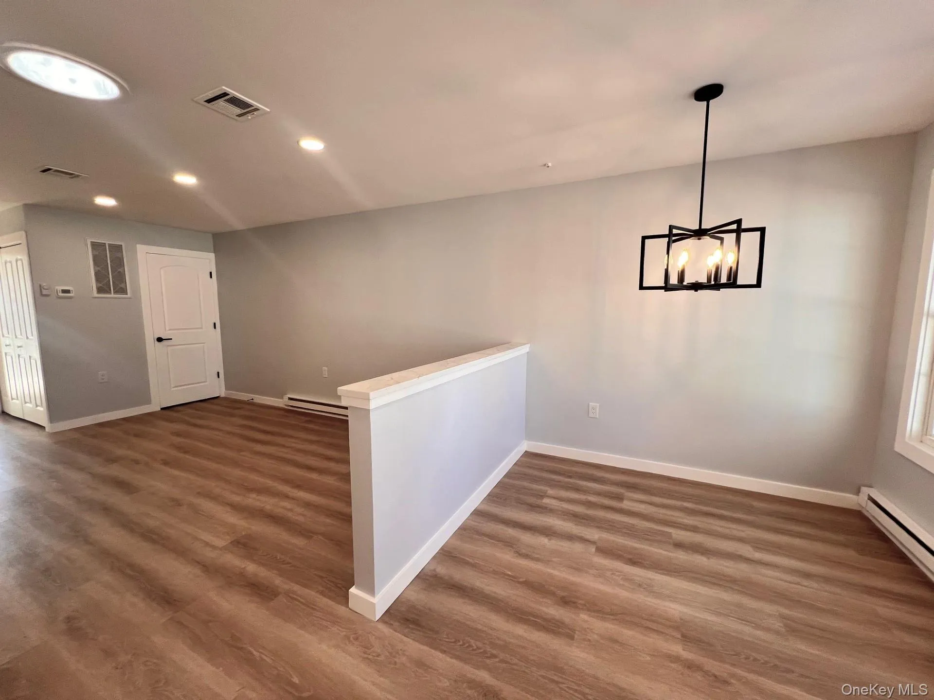 278 Berwick Court, Brookhaven, NY, 2 Bedrooms Bedrooms, 5 Rooms Rooms,1 BathroomBathrooms,Residential Sale,For Rent,Berwick,0,953317 278 Berwick Court, Brookhaven, NY, 2 Bedrooms Bedrooms, 5 Rooms Rooms,1 BathroomBathrooms,Residential Sale,For Rent,Berwick,0,953317