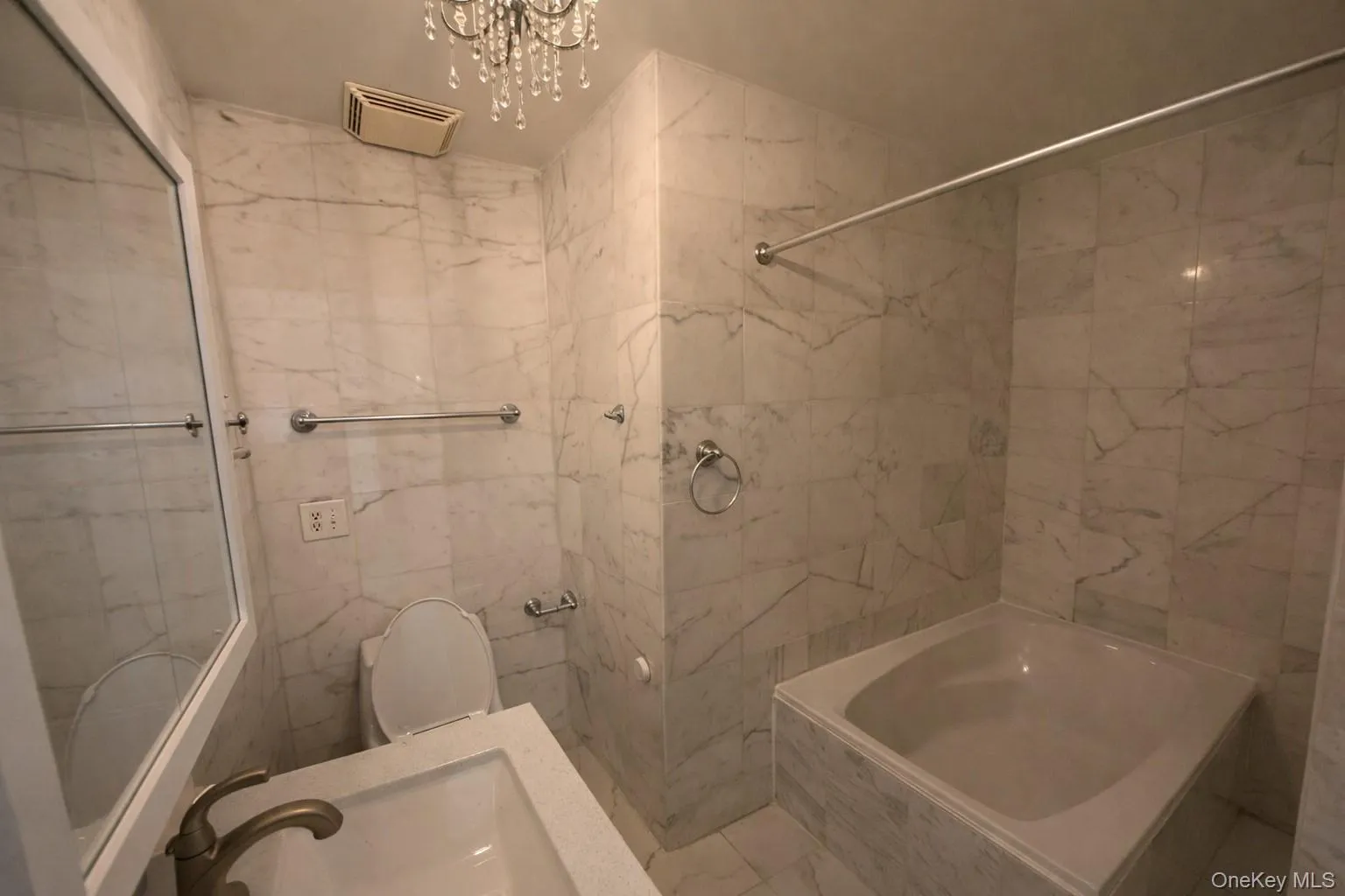 54-40 80th Street, New York, NY, 2 Bedrooms Bedrooms, 5 Rooms Rooms,2 BathroomsBathrooms,Residential Lease,For Rent,80th,0,953327 54-40 80th Street, New York, NY, 2 Bedrooms Bedrooms, 5 Rooms Rooms,2 BathroomsBathrooms,Residential Lease,For Rent,80th,0,953327